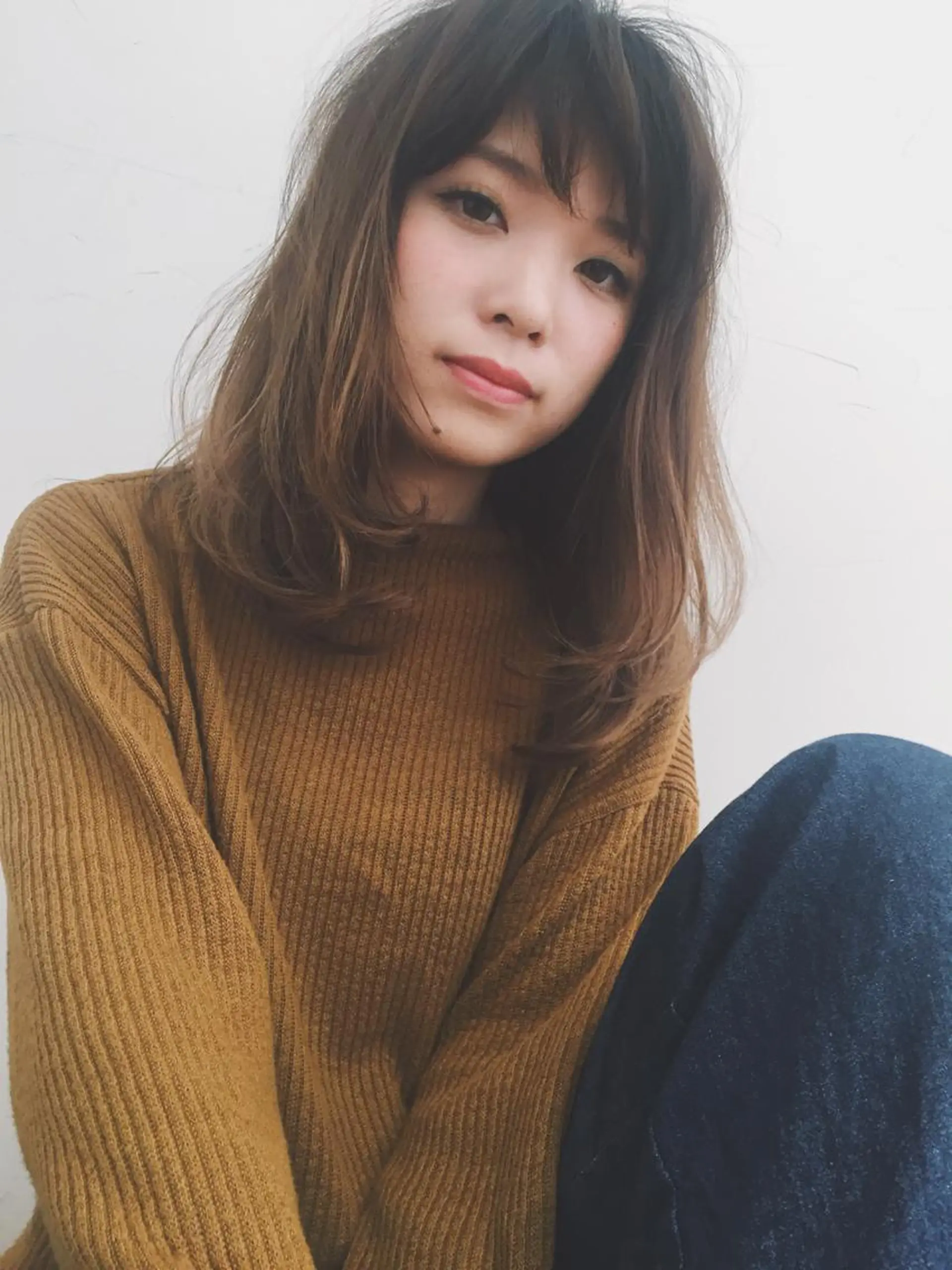 ミディアム 佐藤 旭のヘアスタイル