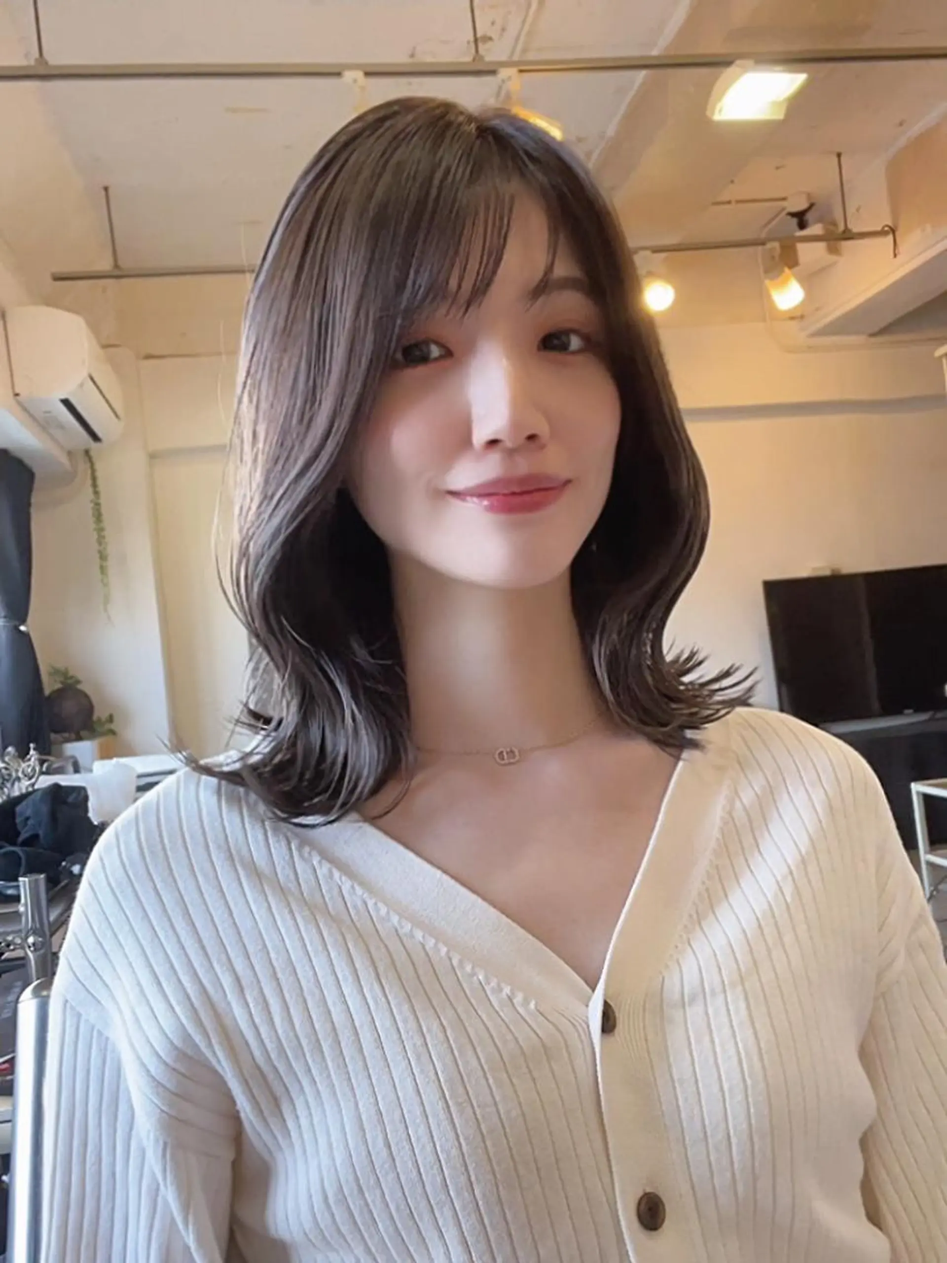 ミディアム くせ毛 エギョモリ 顔まわりレイヤー タンバルモリ ヨシンモリ 渋谷レイヤーカット❌ 縮毛矯正専門/武田涼のヘアスタイル