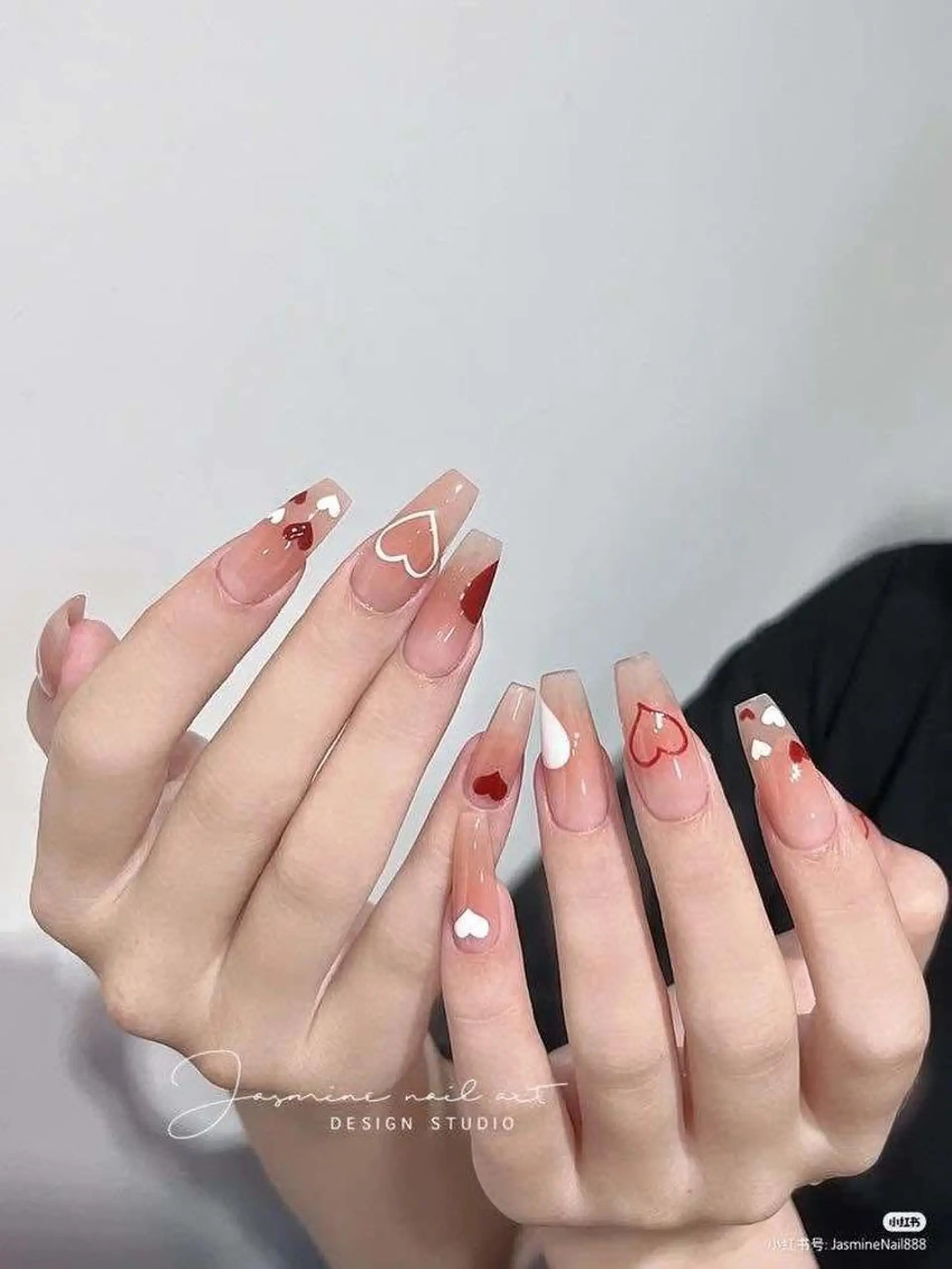 ロング 韓国風ヘア ハンドネイル Bling Salonのネイルデザイン