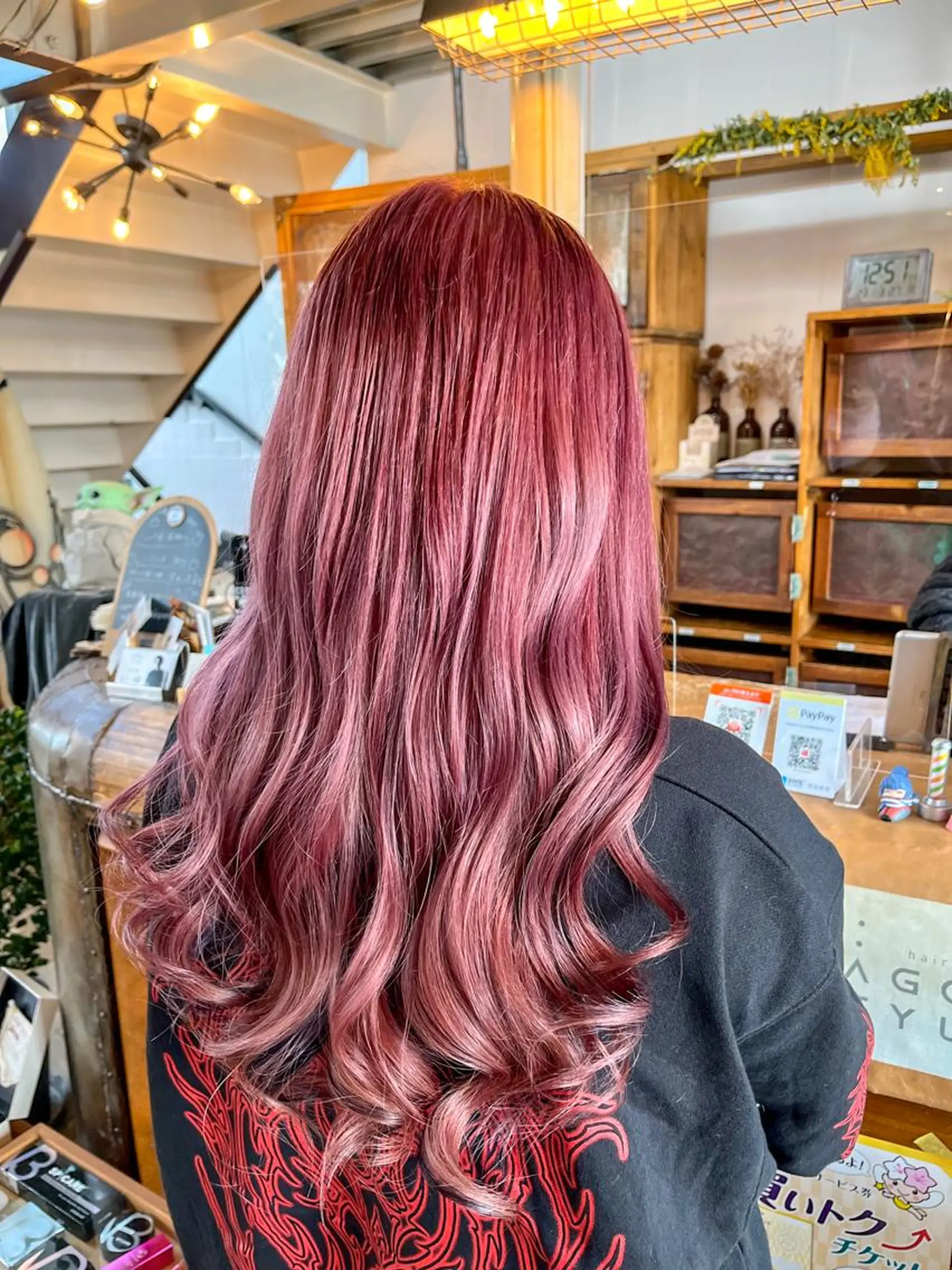 ロング カラー ヘアカラー 佐藤 美聡のヘアスタイル