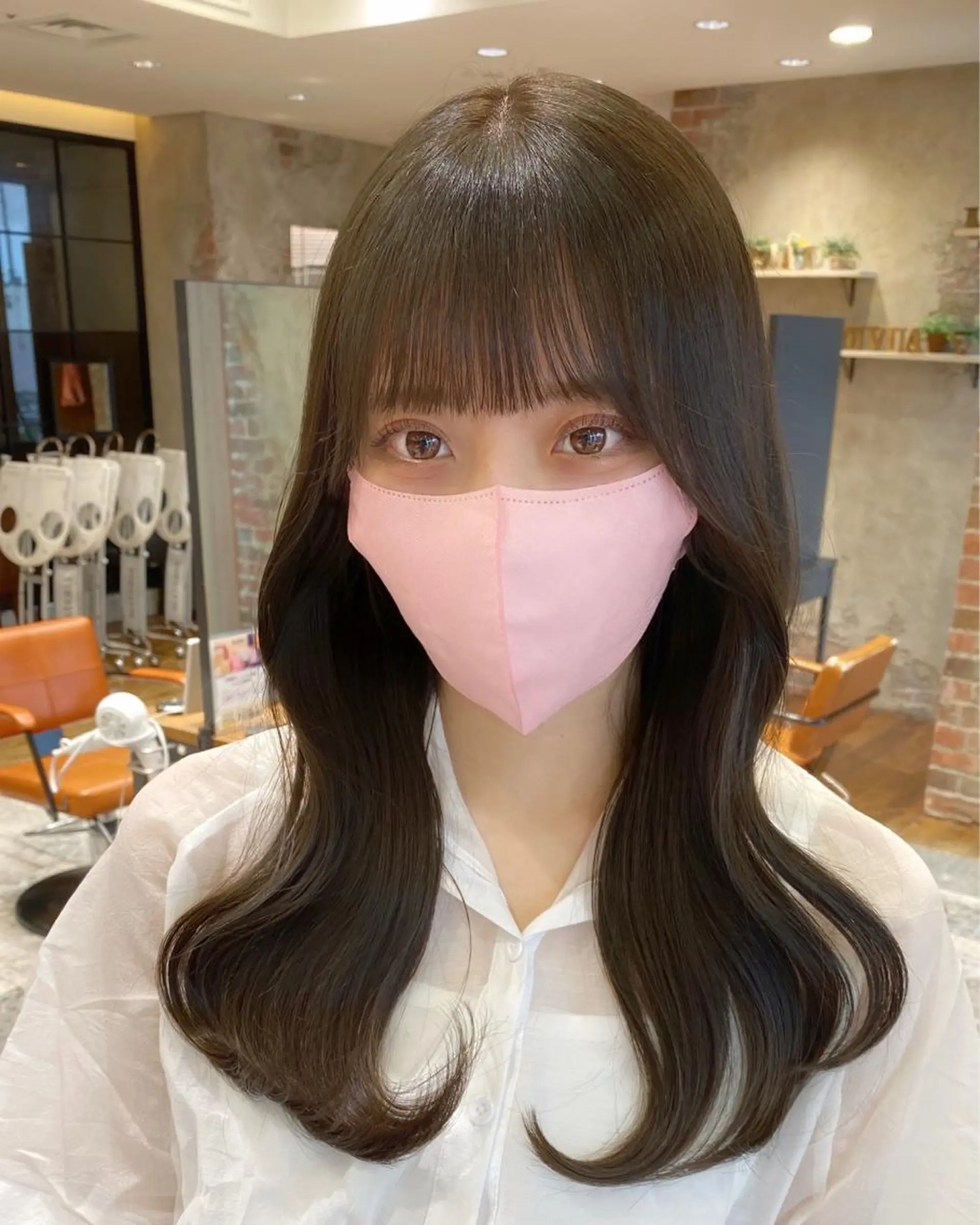 セミロング カラー 顔まわりカット🌟 くびれヘア/寺門遥輝のヘアスタイル