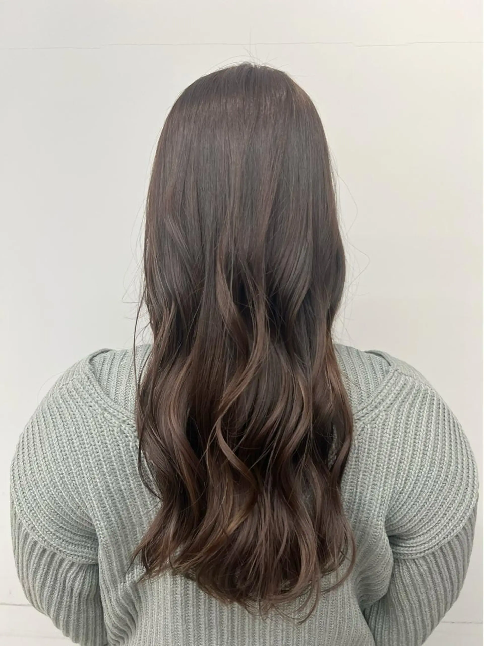 セミロング カラー ラベンダーカラー 代表　YUKI ☆のヘアスタイル