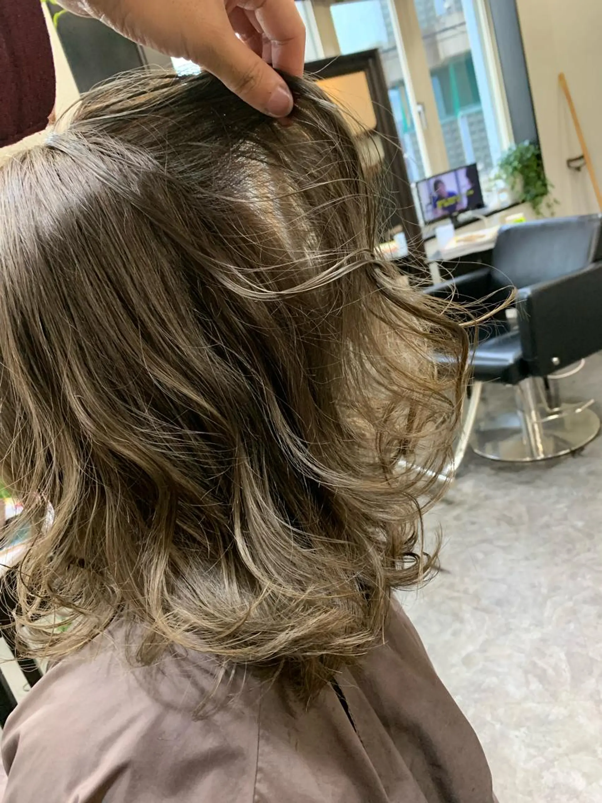 ミディアム カラー アッシュ ベージュカラー グラデーションカラー ハイライトカラー ハイライト 髪質改善トリートメント/美髪縮毛矯正専門店【Lucas】所属・髪質改善専門店 Lucasのヘアスタイル