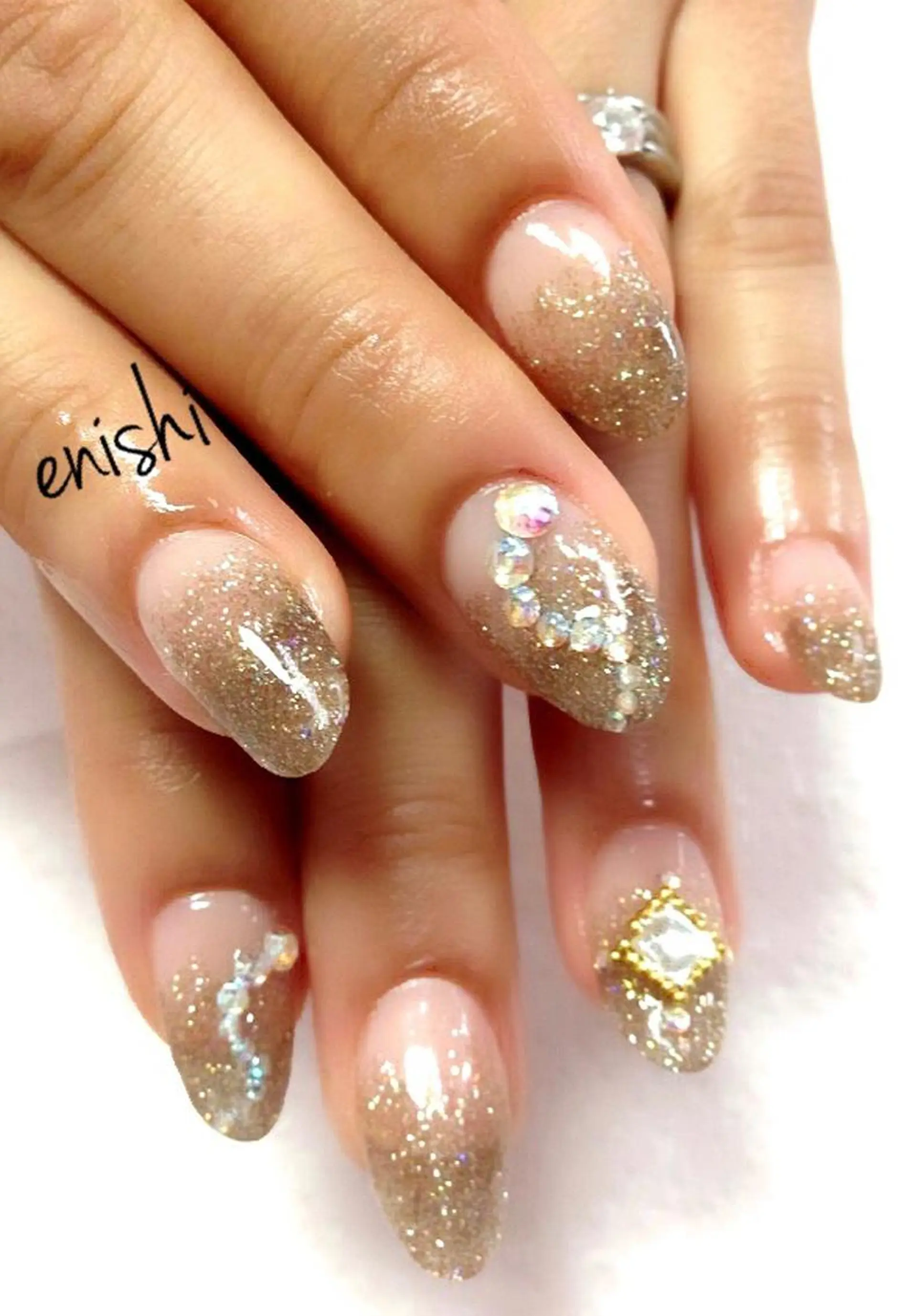 ネイル Nail Salon enishiのネイルデザイン