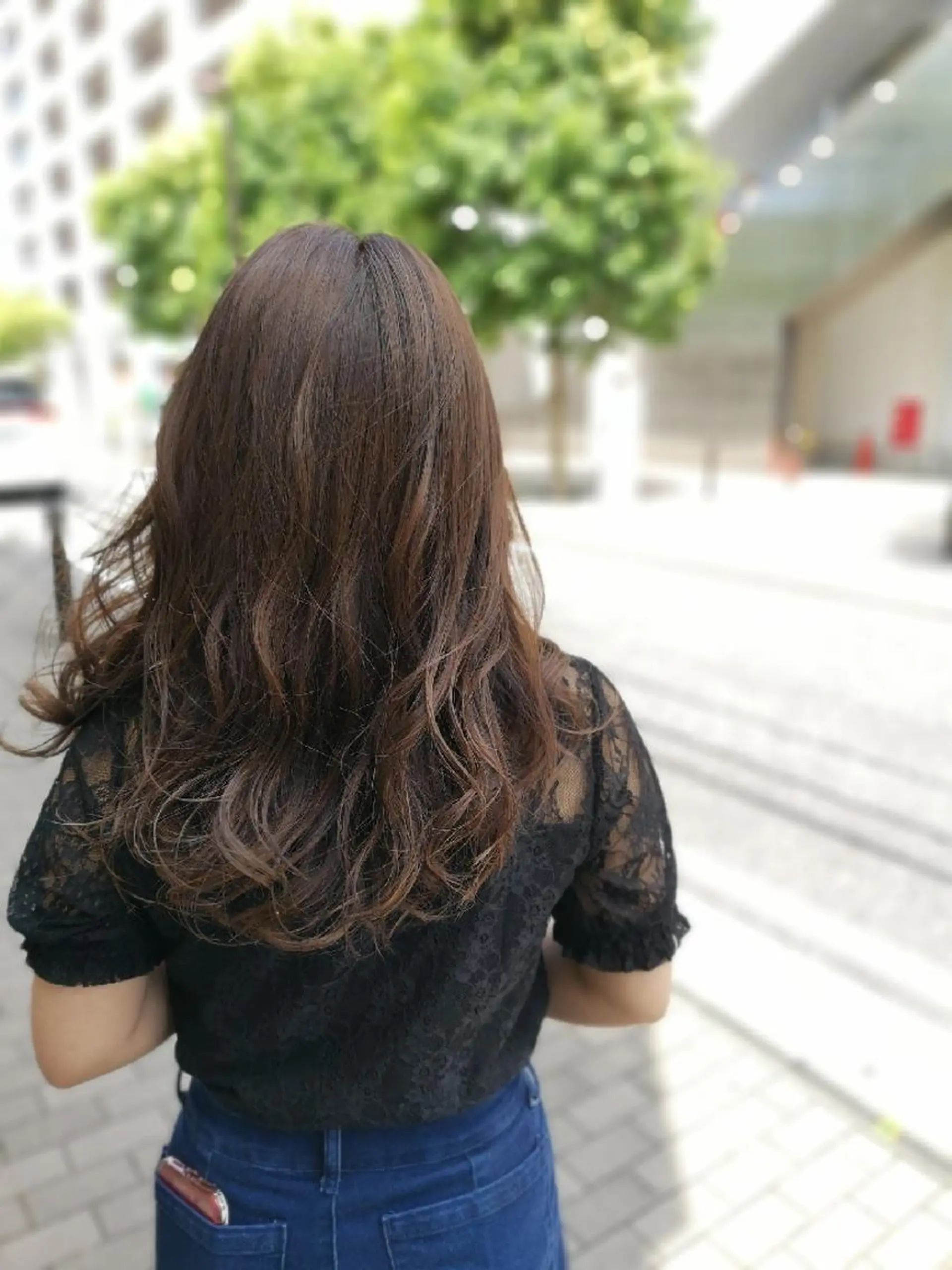 ロング カラー ベージュカラー Afinar　 tomoのヘアスタイル