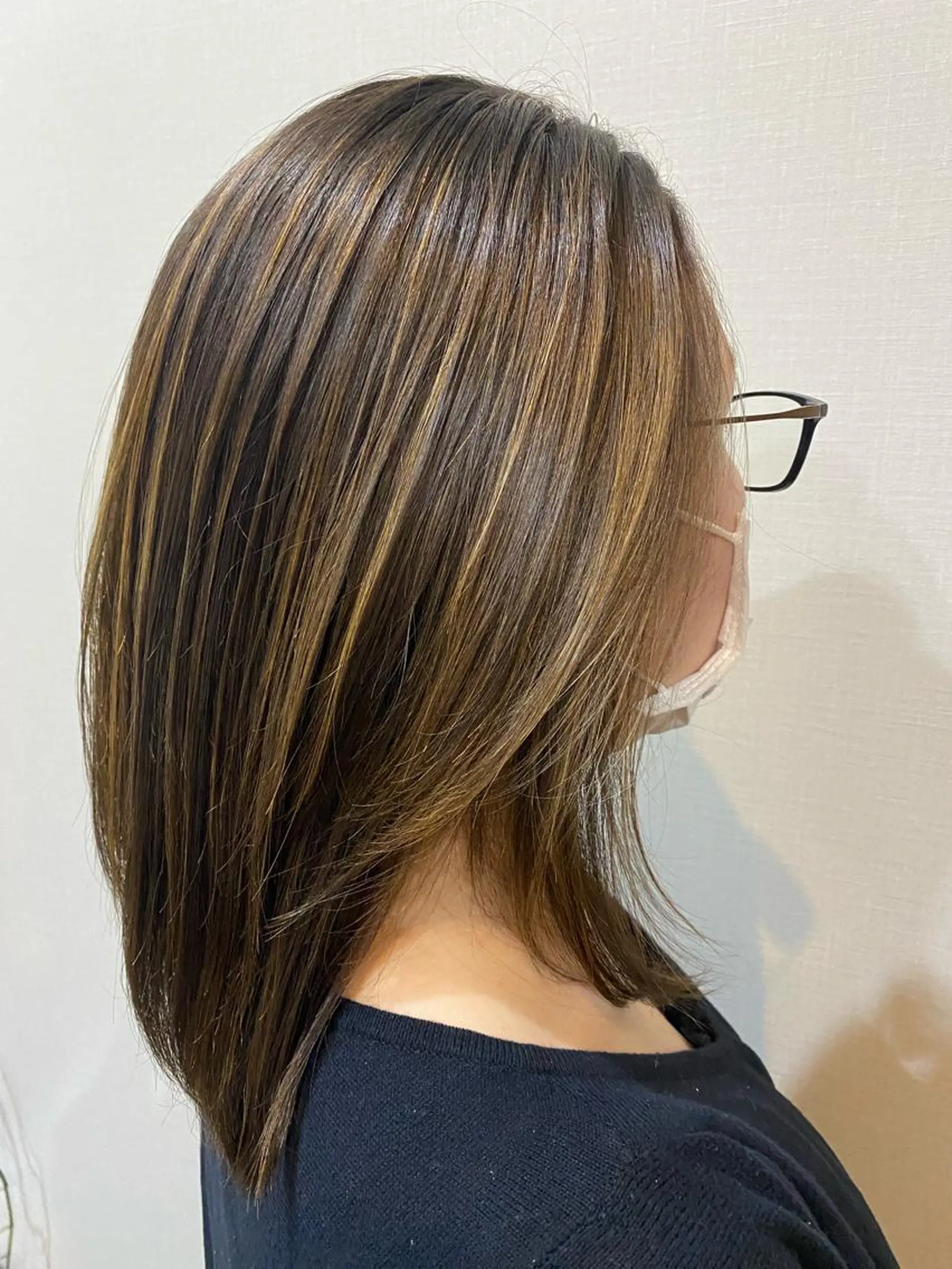 ミディアム ハイライト 加藤 知子のヘアスタイル