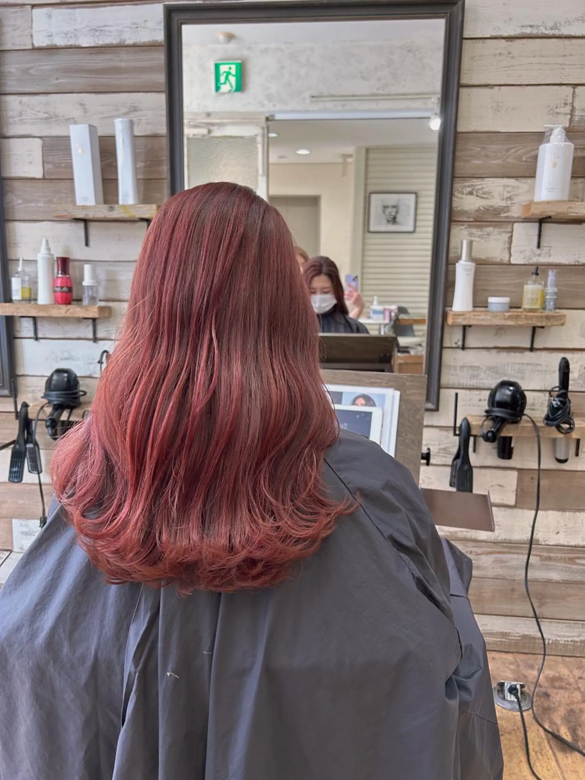 セミロング 透明感カラー NAN AMI グレージュのヘアスタイル