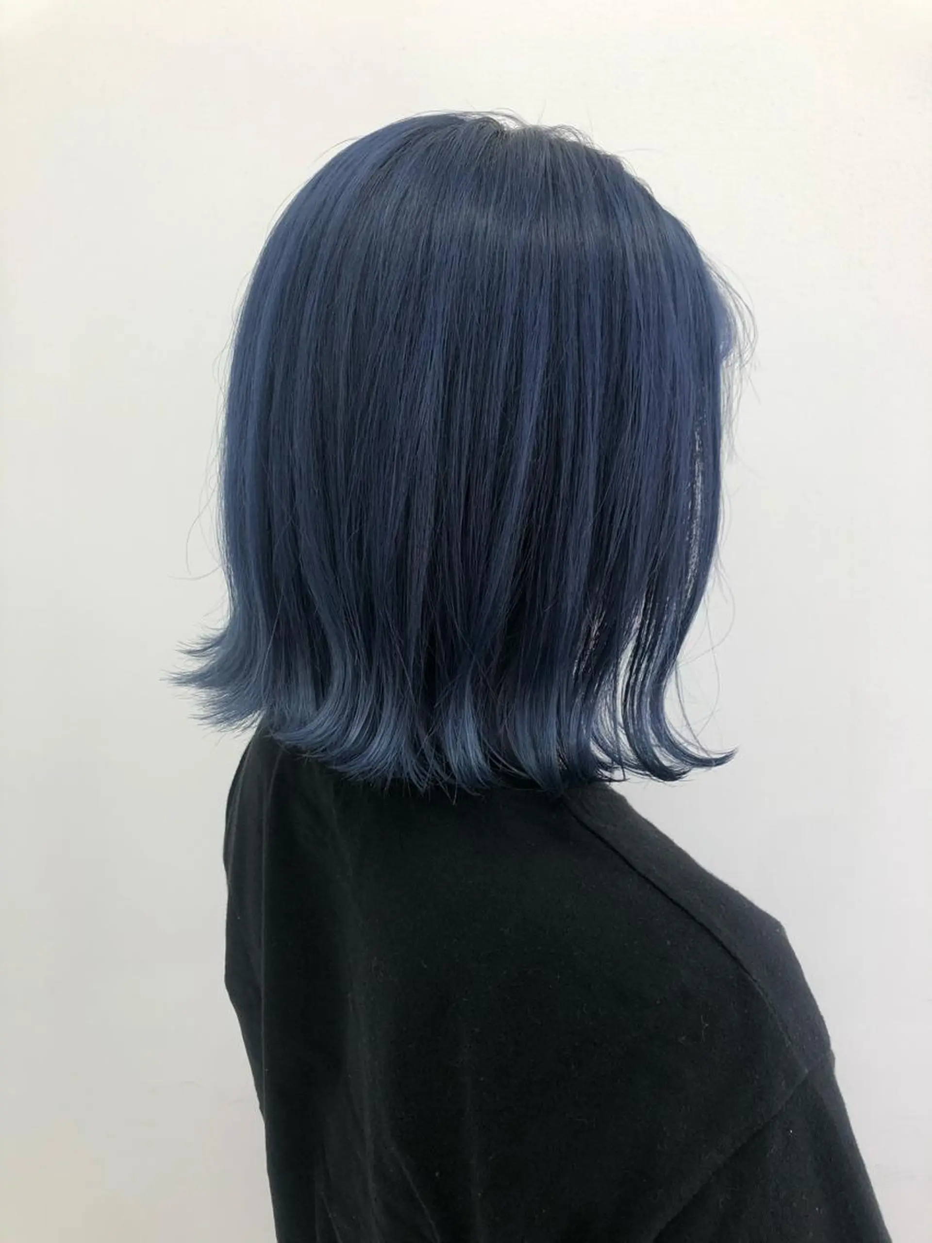 セミロング カラー ブルーカラー ネイビーカラー ヘアカラー トリートメント ヘアセット レイヤー/ハイトーン 🧸SENAのヘアスタイル