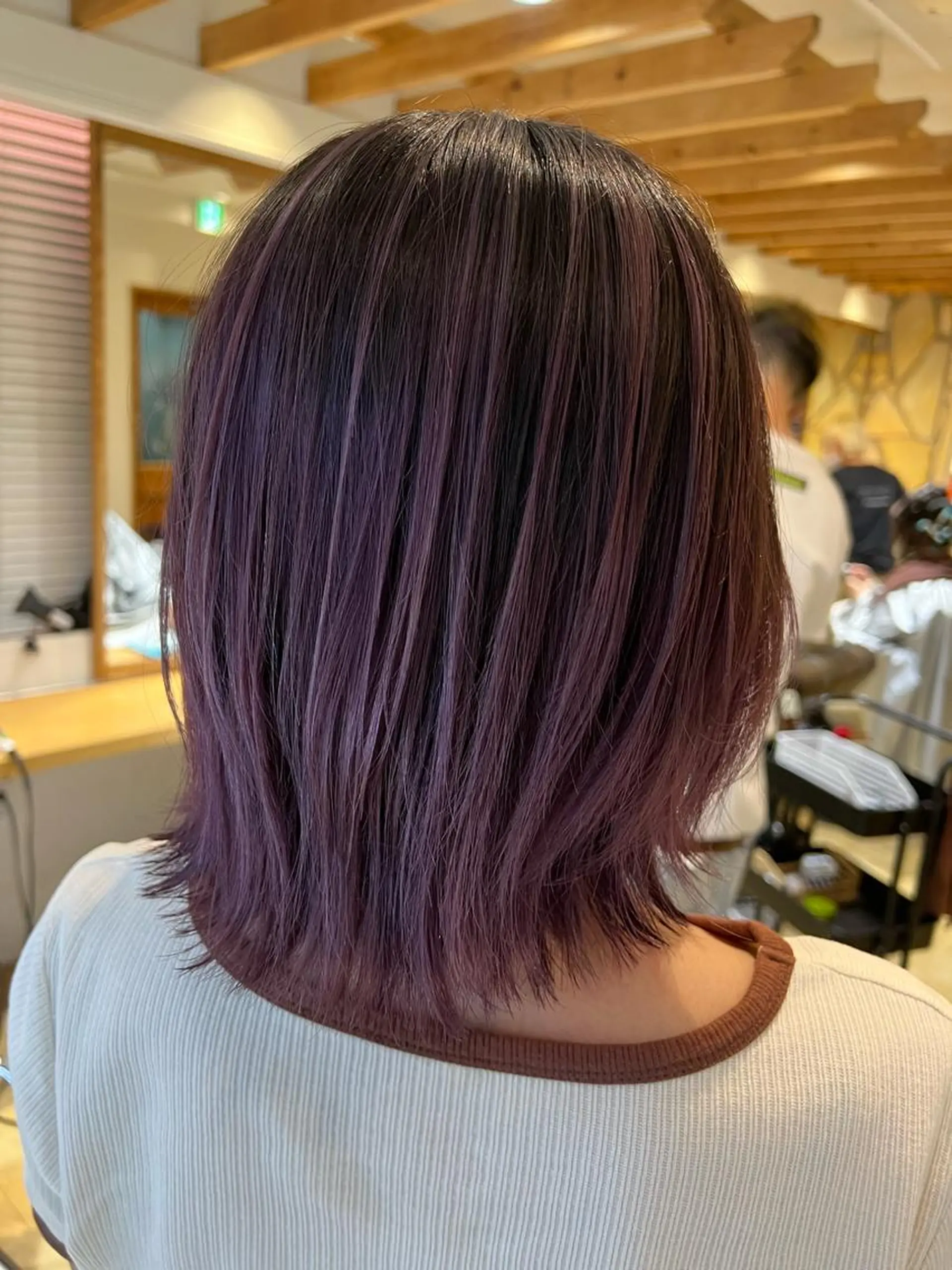 ミディアム カラー ヘアカラー トリートメント 渋谷ハイトーン/ デザインカラー阿部のヘアスタイル