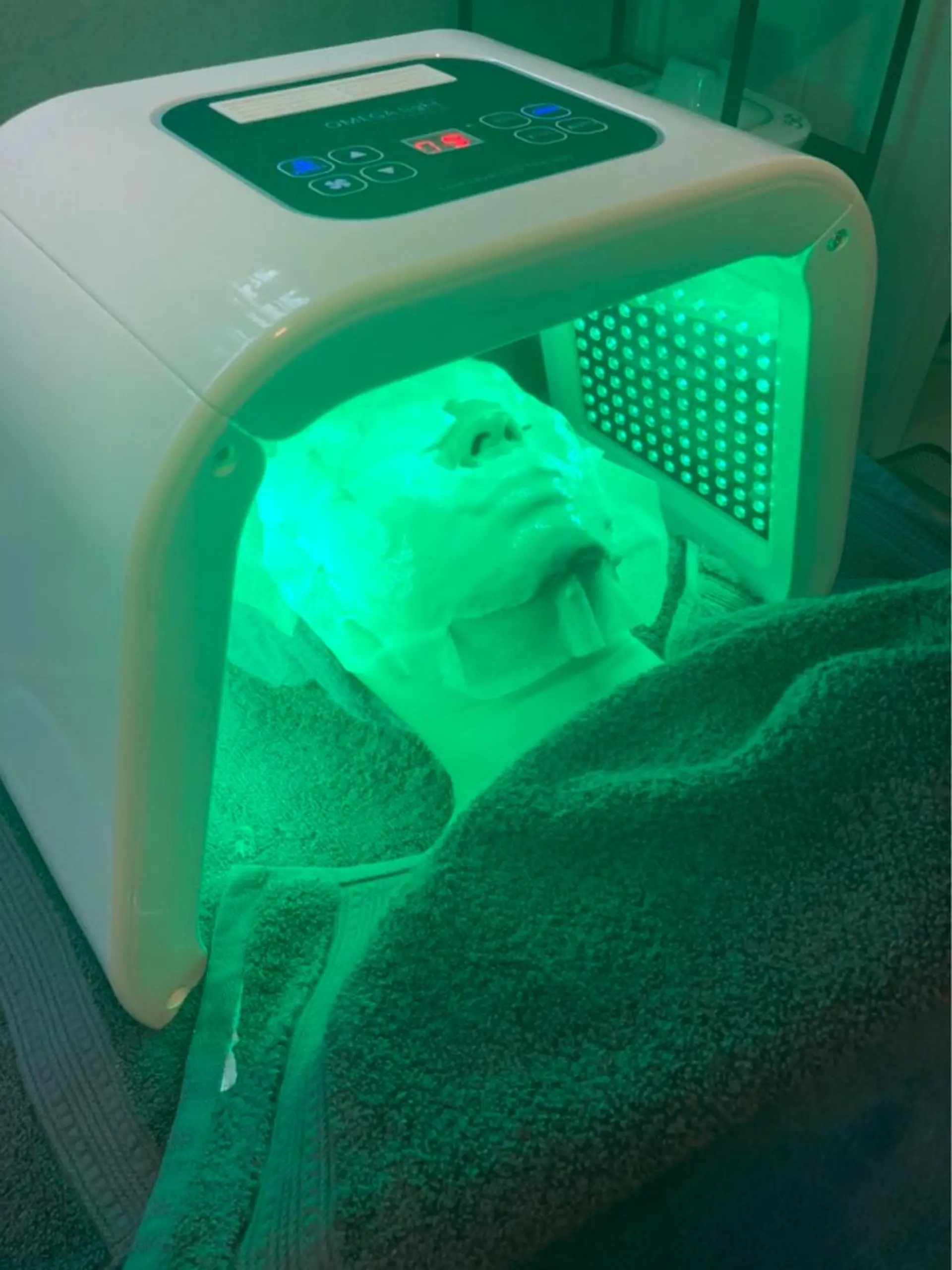 【目元専門】vict oriaeyeの眉毛・アイブロウイメージ