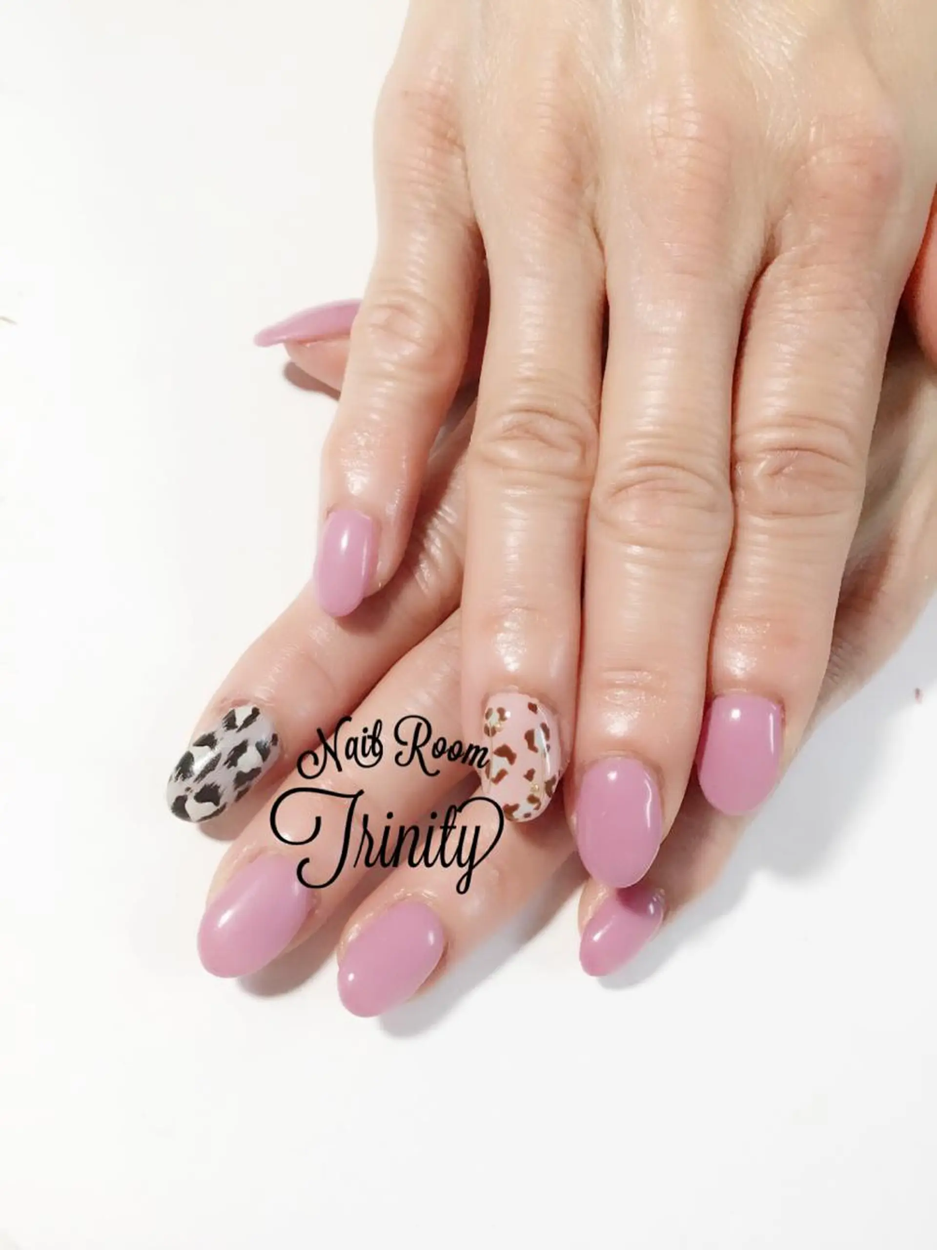 ネイル Trinity staffのネイルデザイン