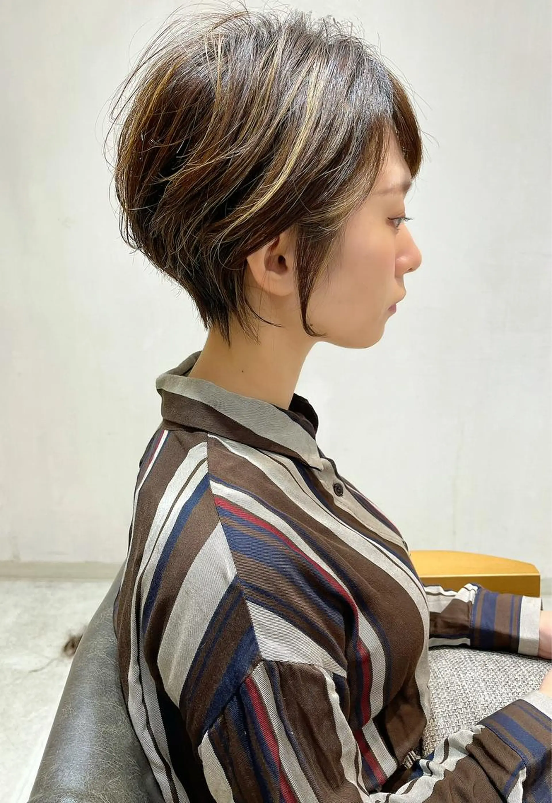 ショート カラー 🌟イメチェン美容師 🌟清水 大輝のヘアスタイル