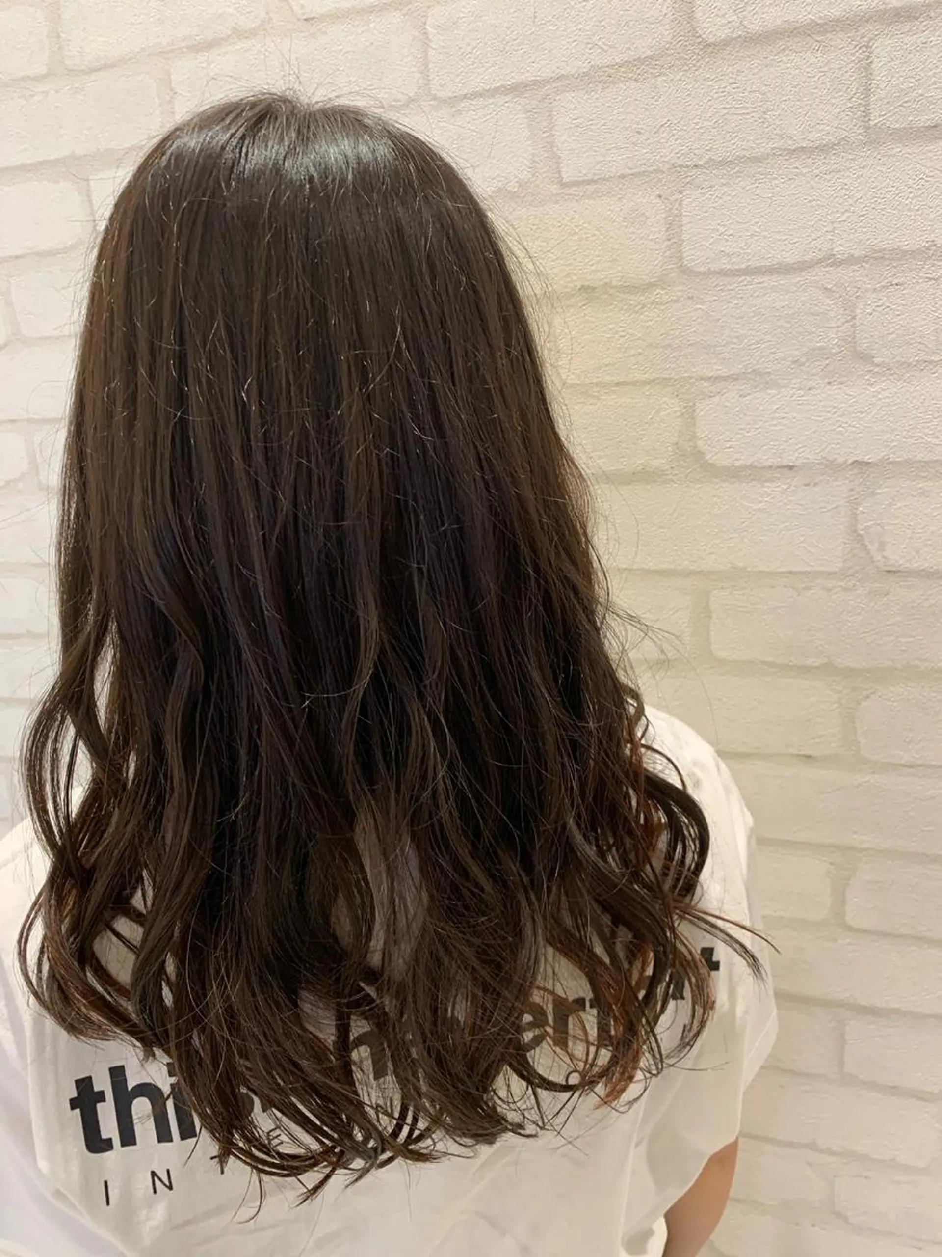 セミロング カラー アッシュ アッシュブラウン ブラウンカラー Gain Nanamiのエステ・リラクイメージ