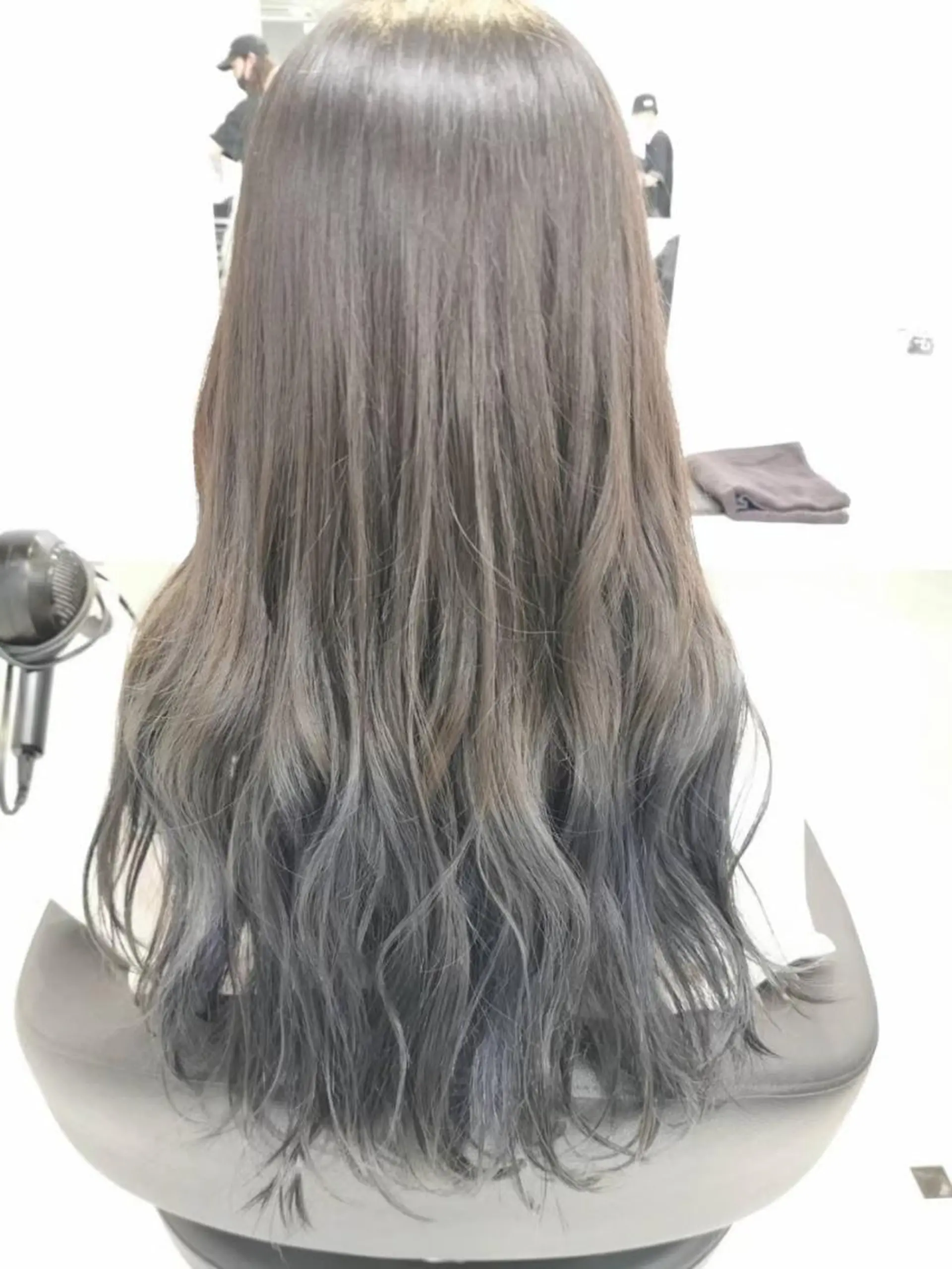 ロング ヘアカラー トリートメント ヘッドスパ ヘアセット 韓国ヘア指名率 No. 1小堀京介のヘアスタイル