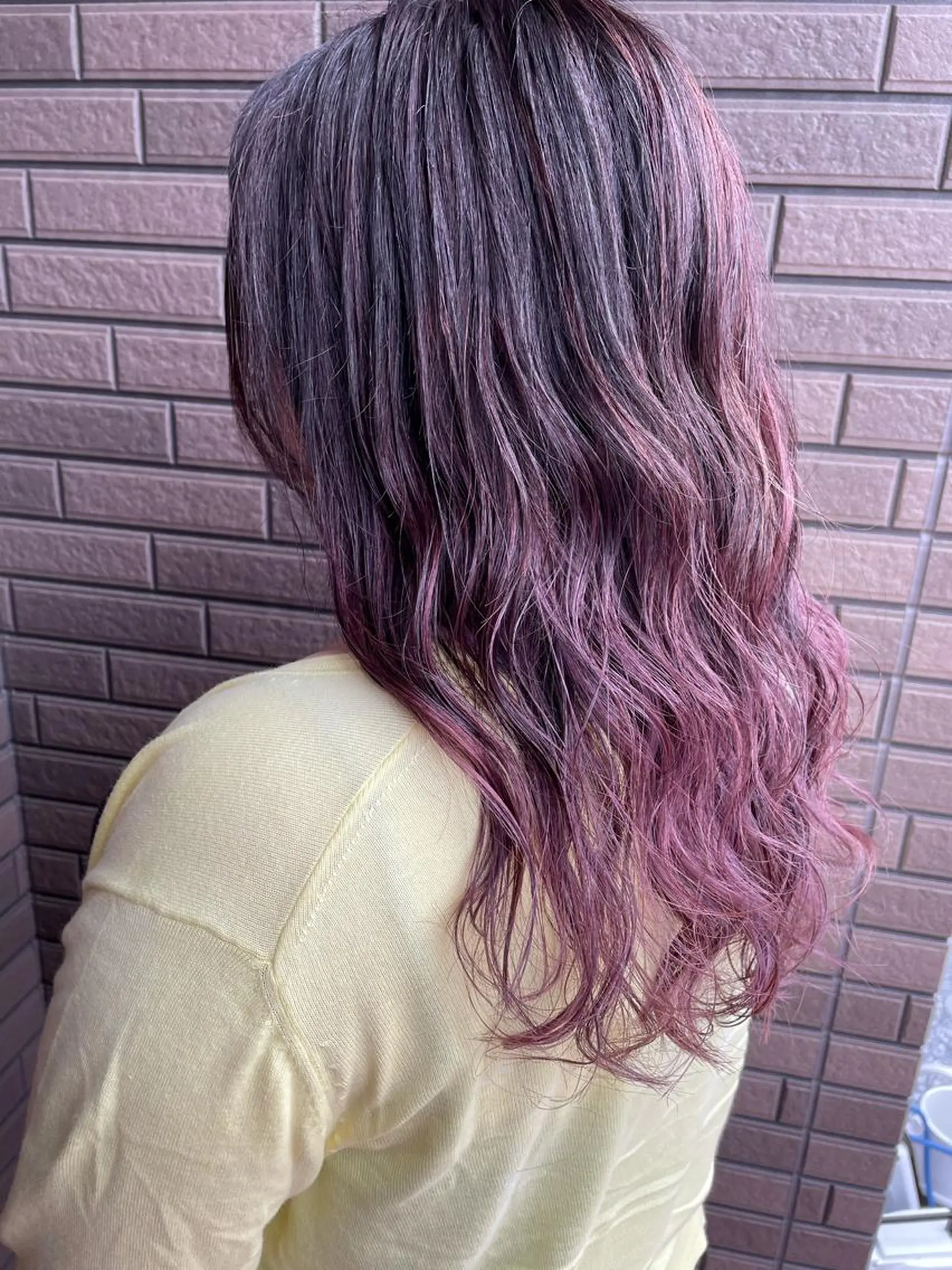 ロング カラー バレイヤージュ ピンクカラー レイヤーカット ヘアカラー 北九州美容室 🕊️わかな✂︎のヘアスタイル