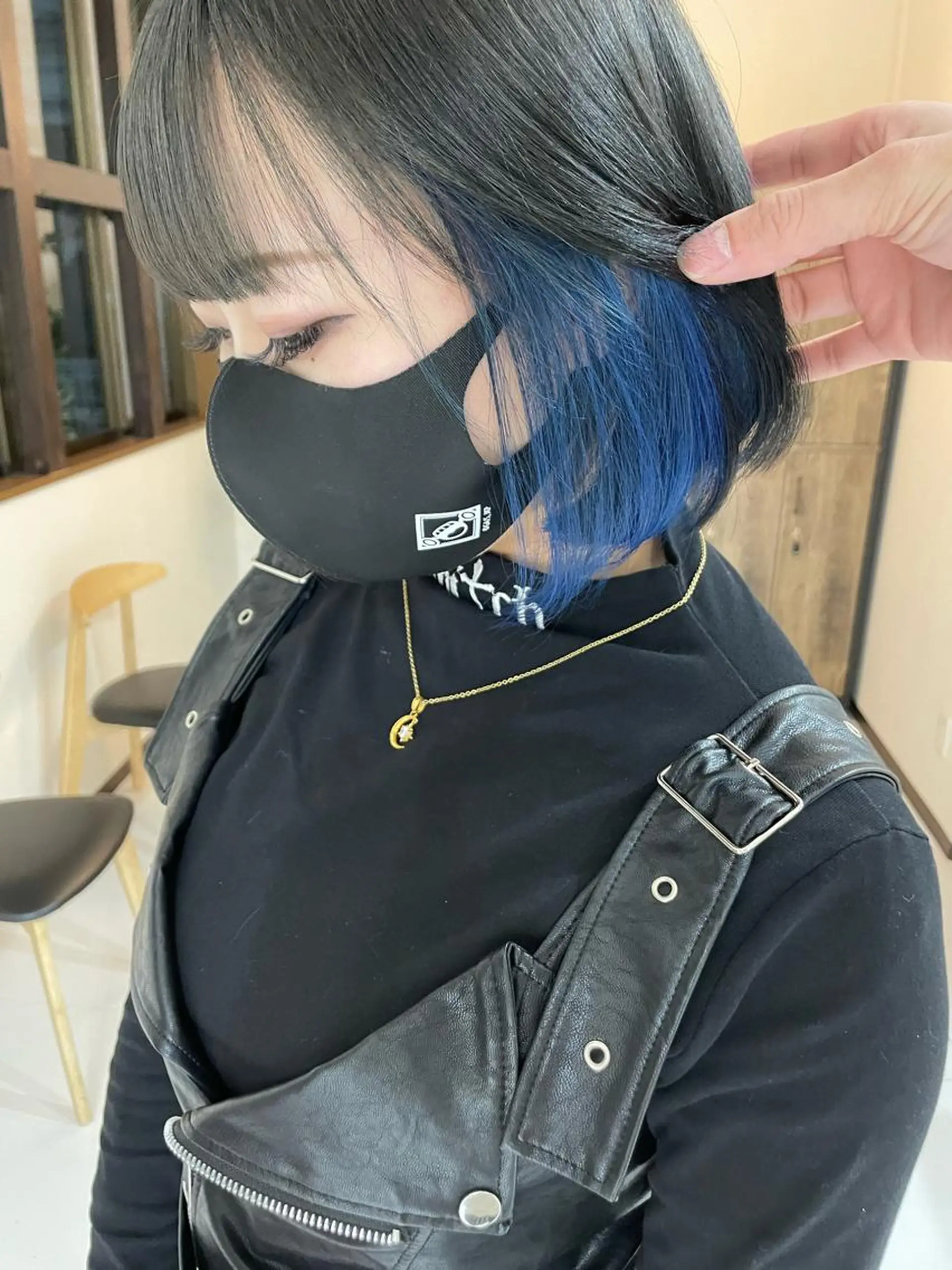 ショート ヘアカラー 守屋 颯太のヘアスタイル