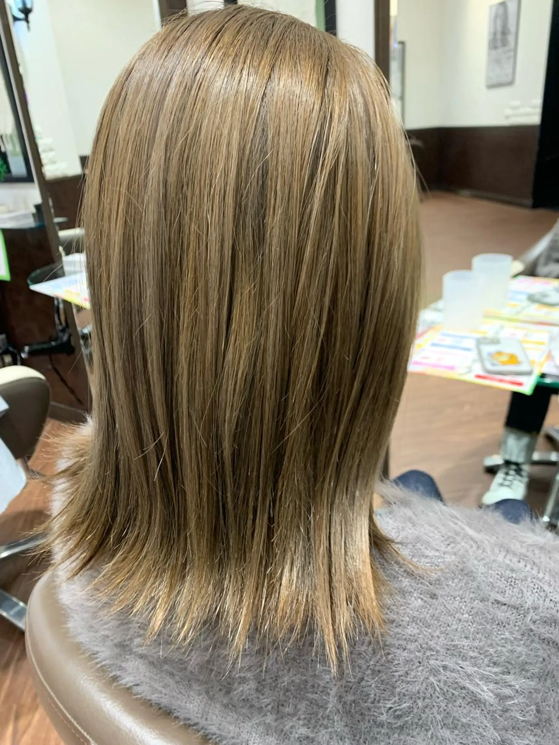 ミディアム カラー Ebise Kazunoriのヘアスタイル