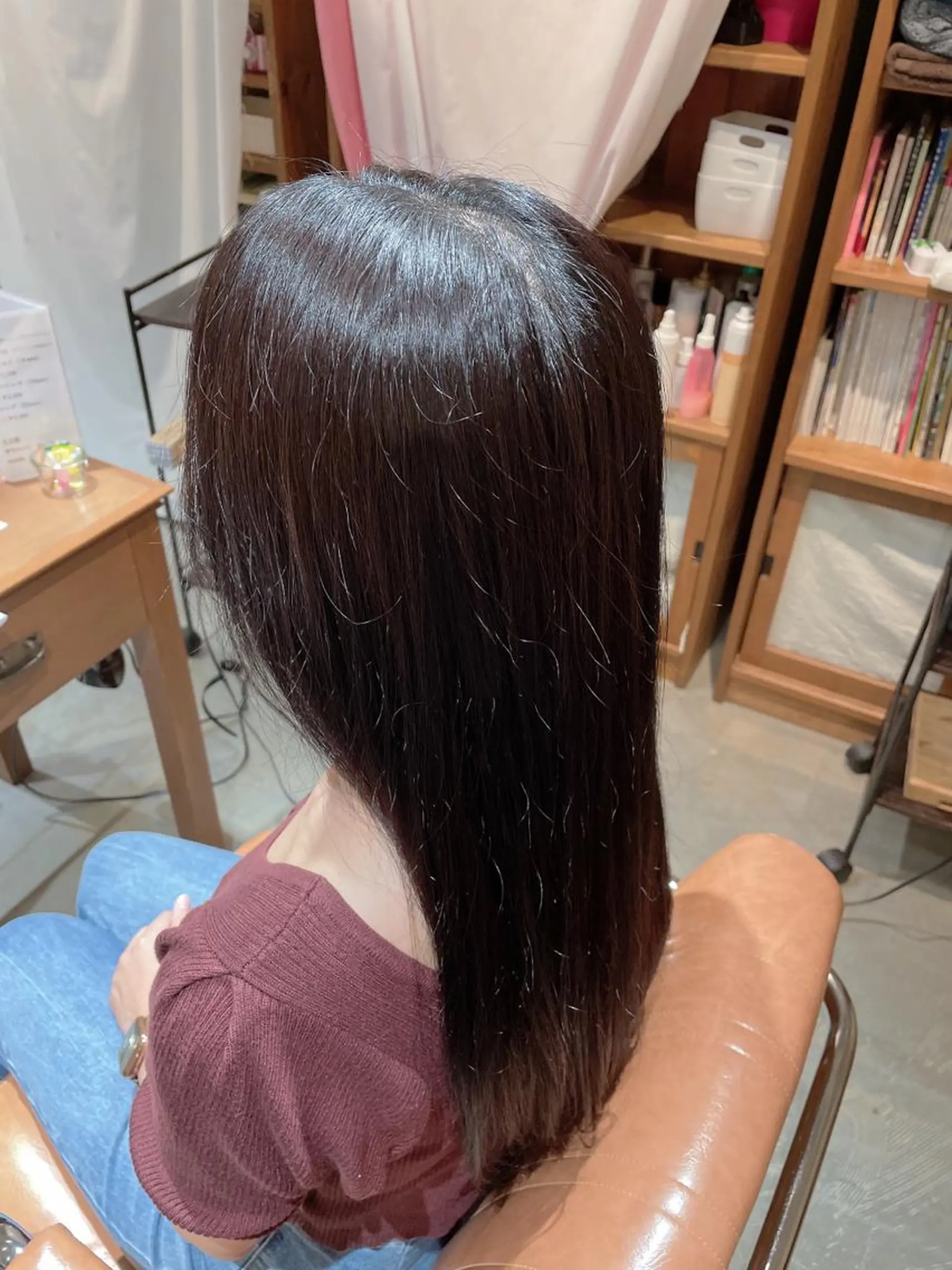 ロング カラー トリコヘアサロン 新井千智のヘアスタイル