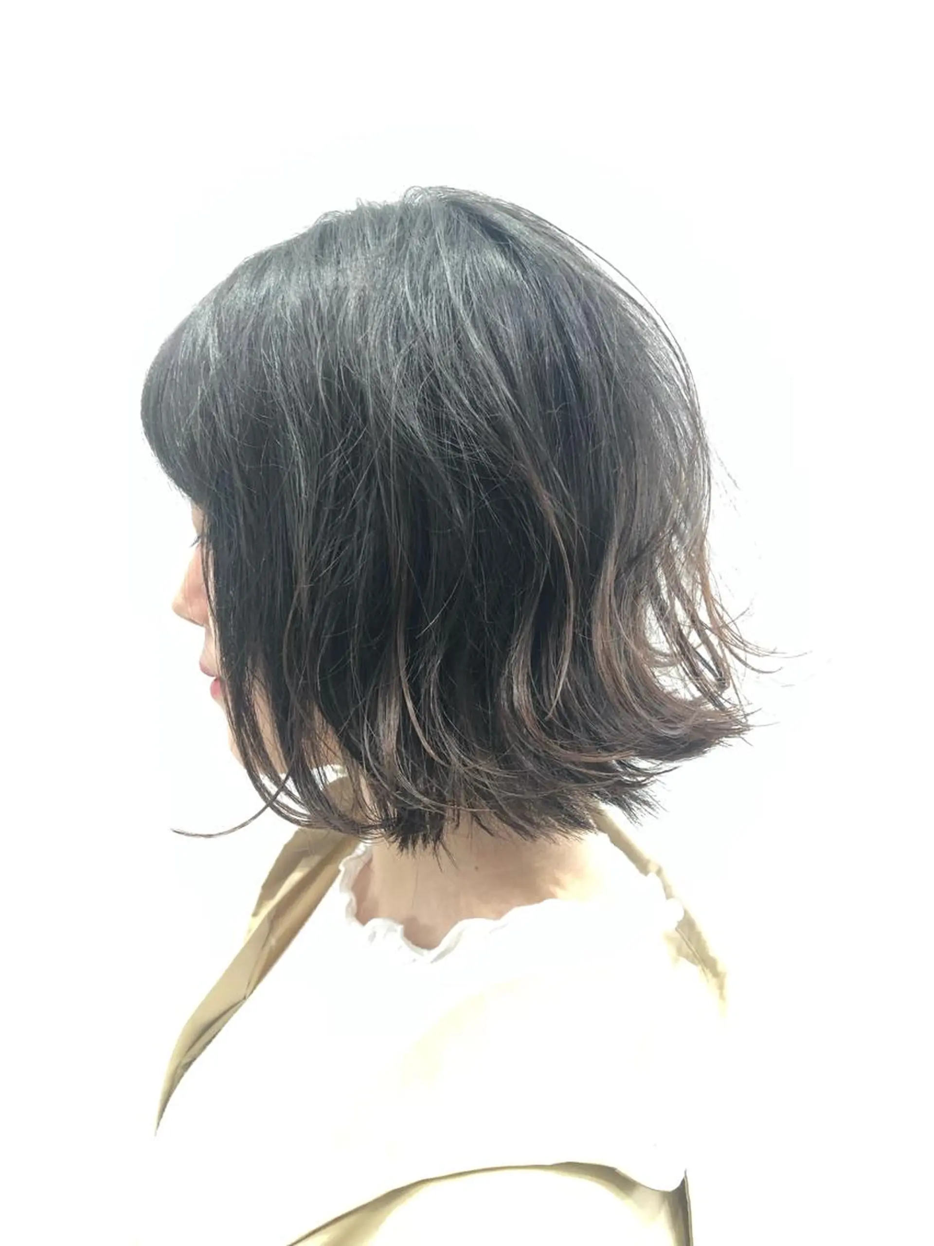 ショート カラー ヘアアレンジ ボブ 外ハネヘア ナカタケ ユウのヘアスタイル