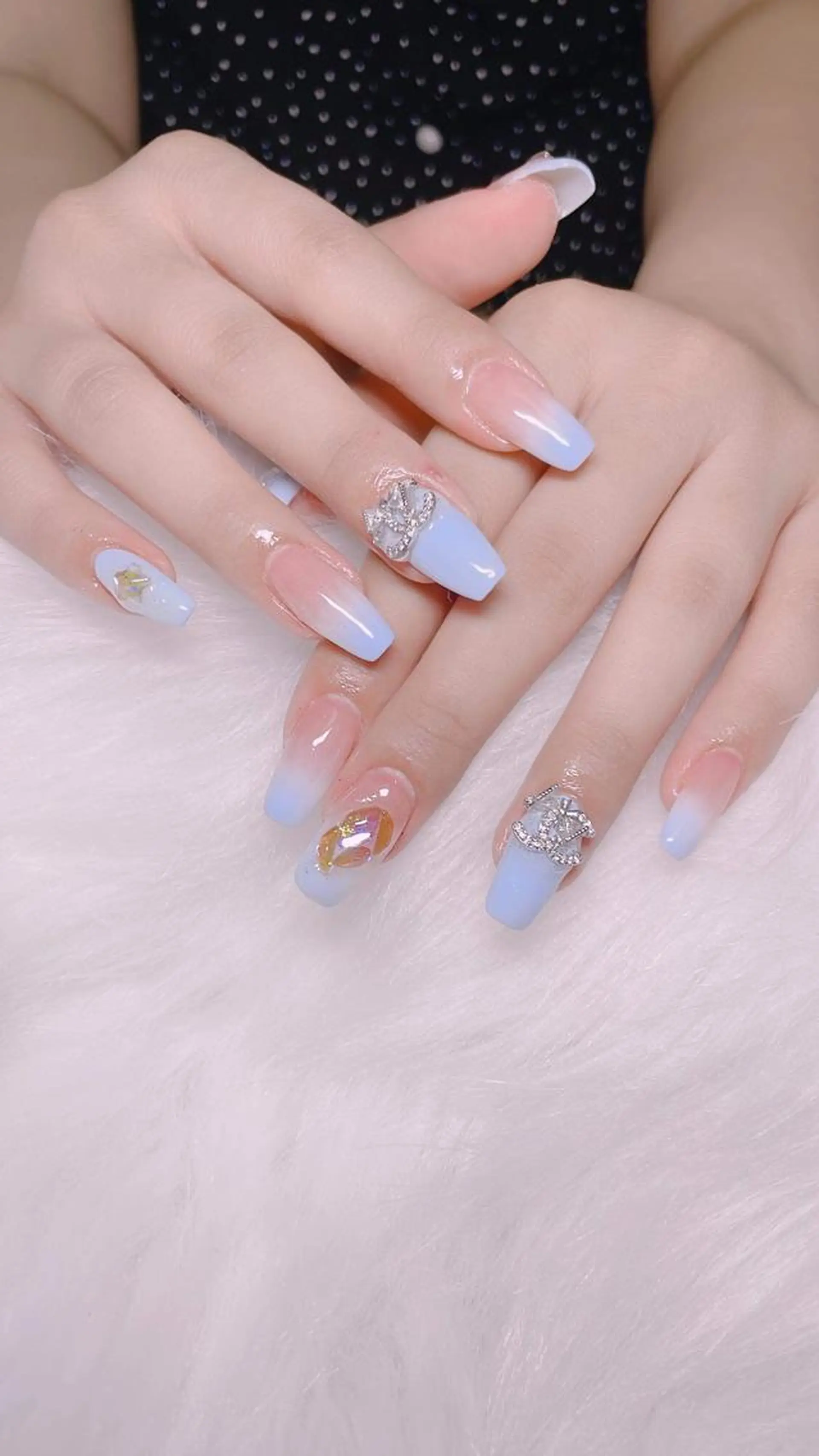カラー ネイル フレンチネイル ジェルネイル 韓国ネイル マグネットネイル 持ち込み Anh 高田馬場のネイルデザイン