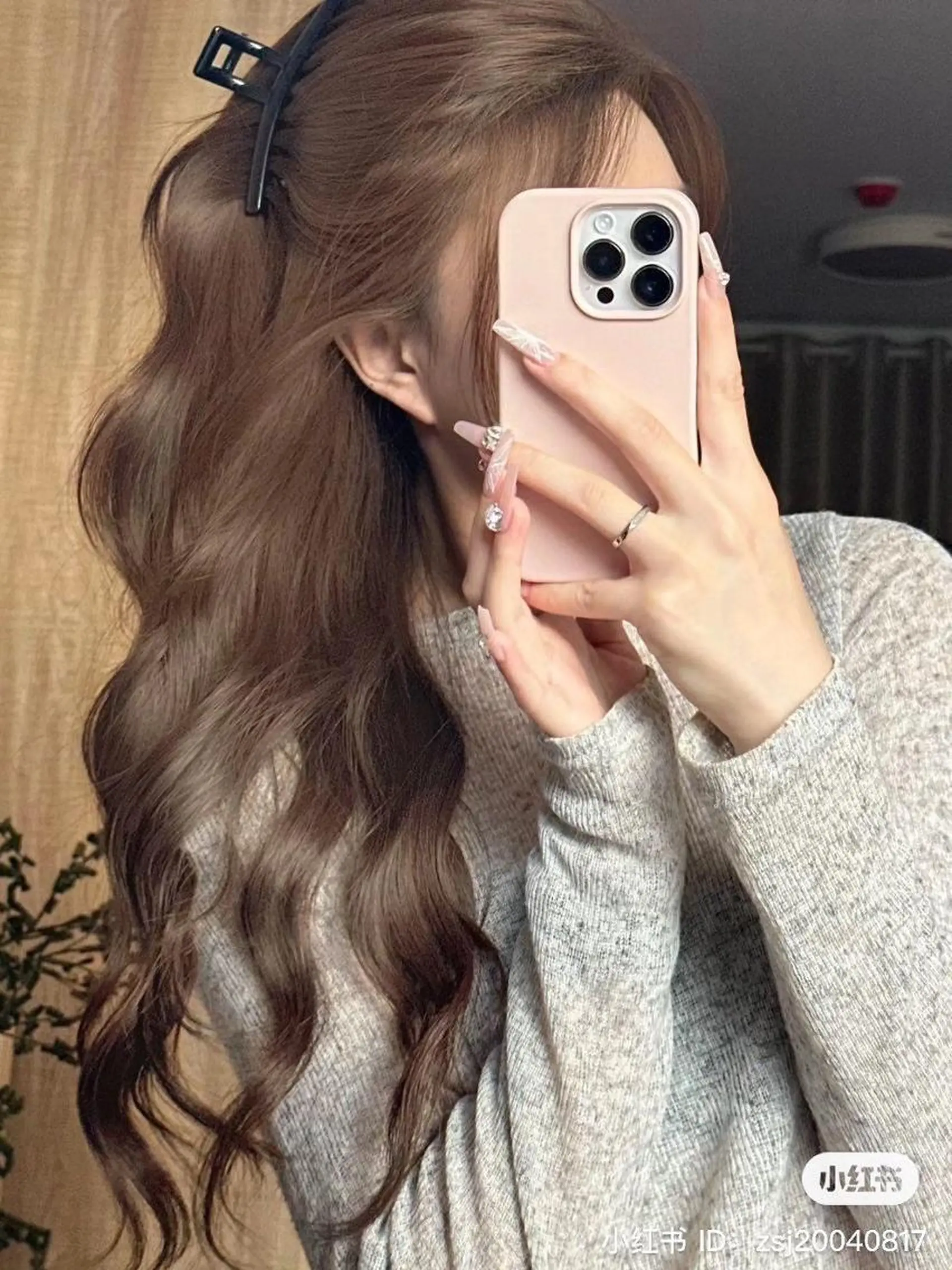カラー ロング ヘアカラー トリートメント 🤍韓国大人っぽ ベージュMAI🤍のヘアスタイル