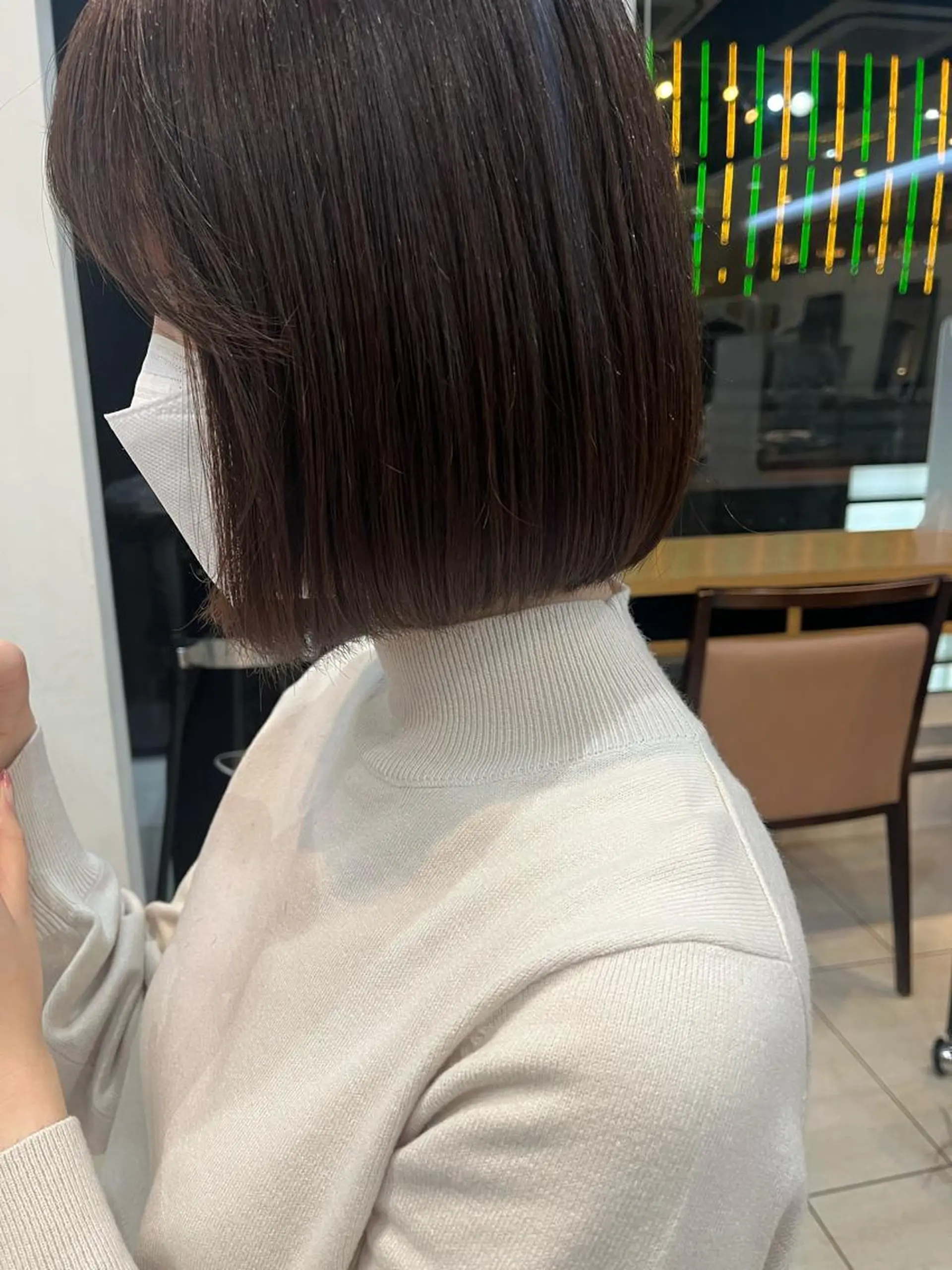 ショート ボブ あやめ【顔まわり/レ イヤー/柔らかカラ】のヘアスタイル