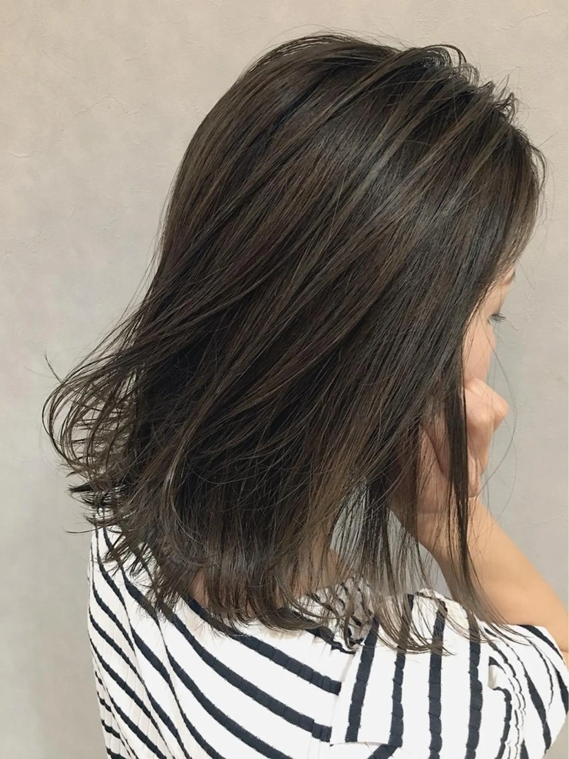 ミディアム カラー 🌟高田 聖菜🌟のヘアスタイル