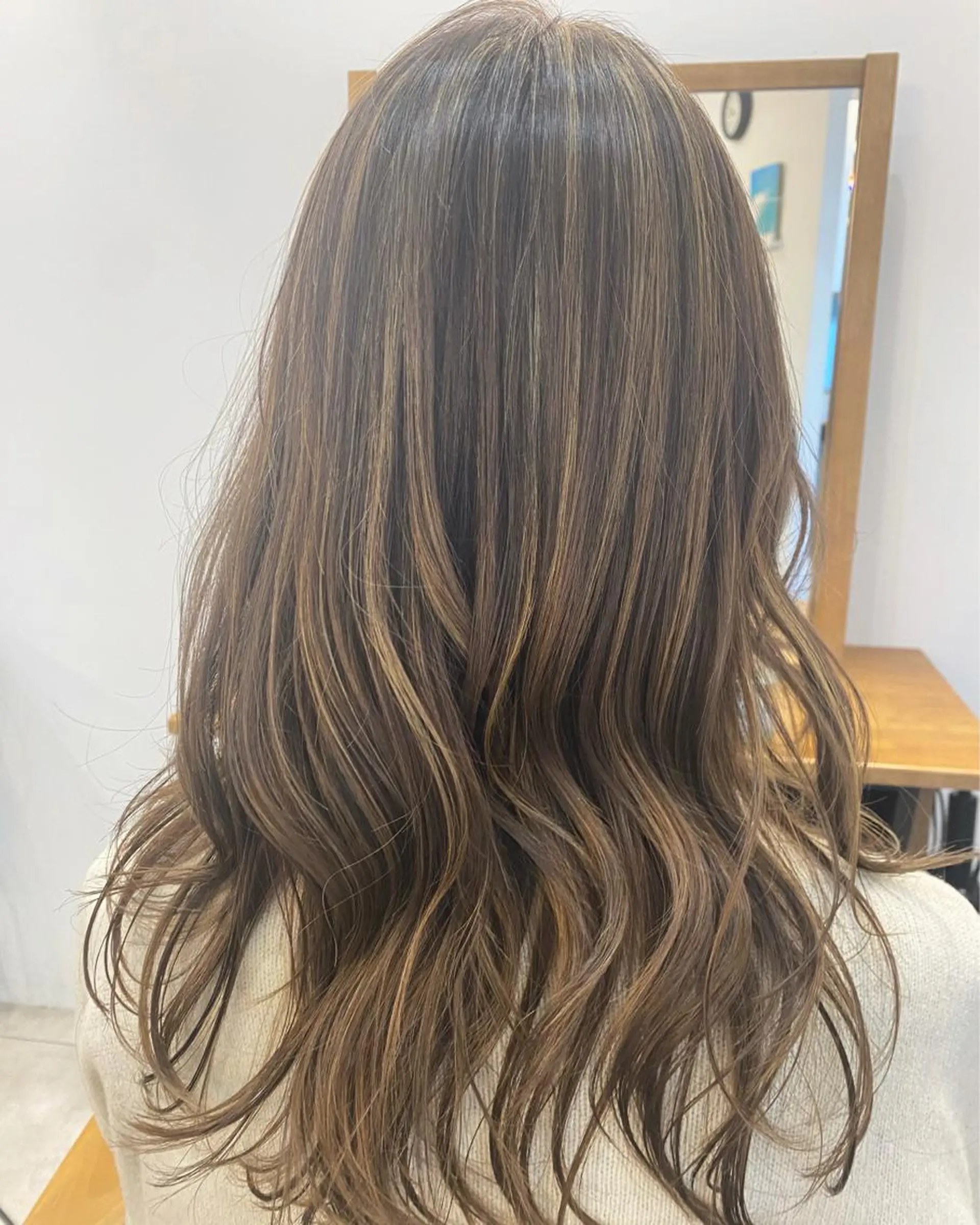 ロング ハイライト カット ヘアカラー トリートメント akina＊ブリーチ ♡トレンドヘアのヘアスタイル