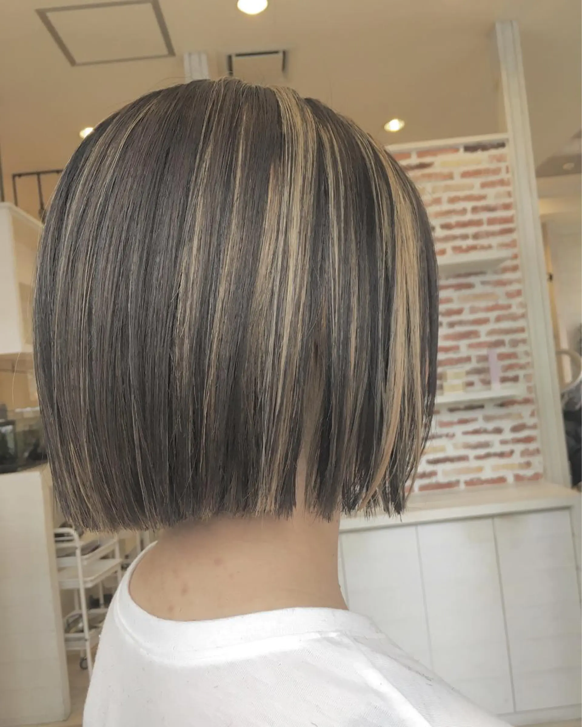 ミディアム カラー 東恩納 誠のヘアスタイル