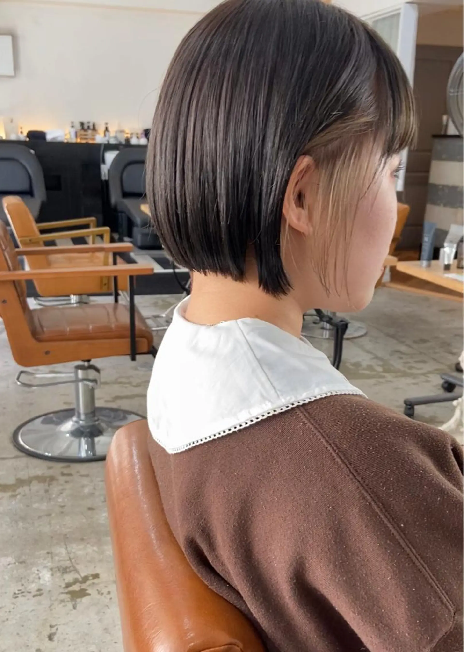 ショート カラー ベージュカラー フォギーベージュ インナーカラー ボブ ショートヘア、ボブ こやさん　コヤマのヘアスタイル