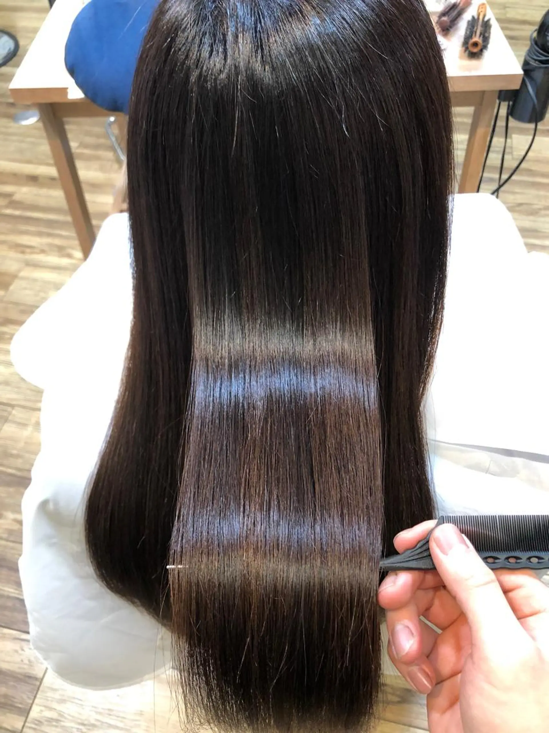 ロング トリートメント 服部 樹季のヘアスタイル