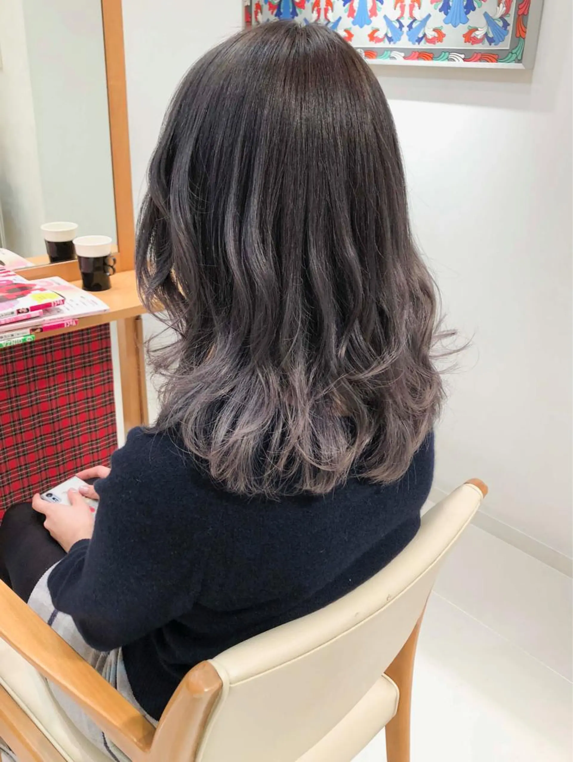 ミディアム カラー グレージュ ラベンダーカラー ラベンダーグレージュ ラベンダーグレー ヘアカラー トリートメント Days 透明感カラーのヘアスタイル
