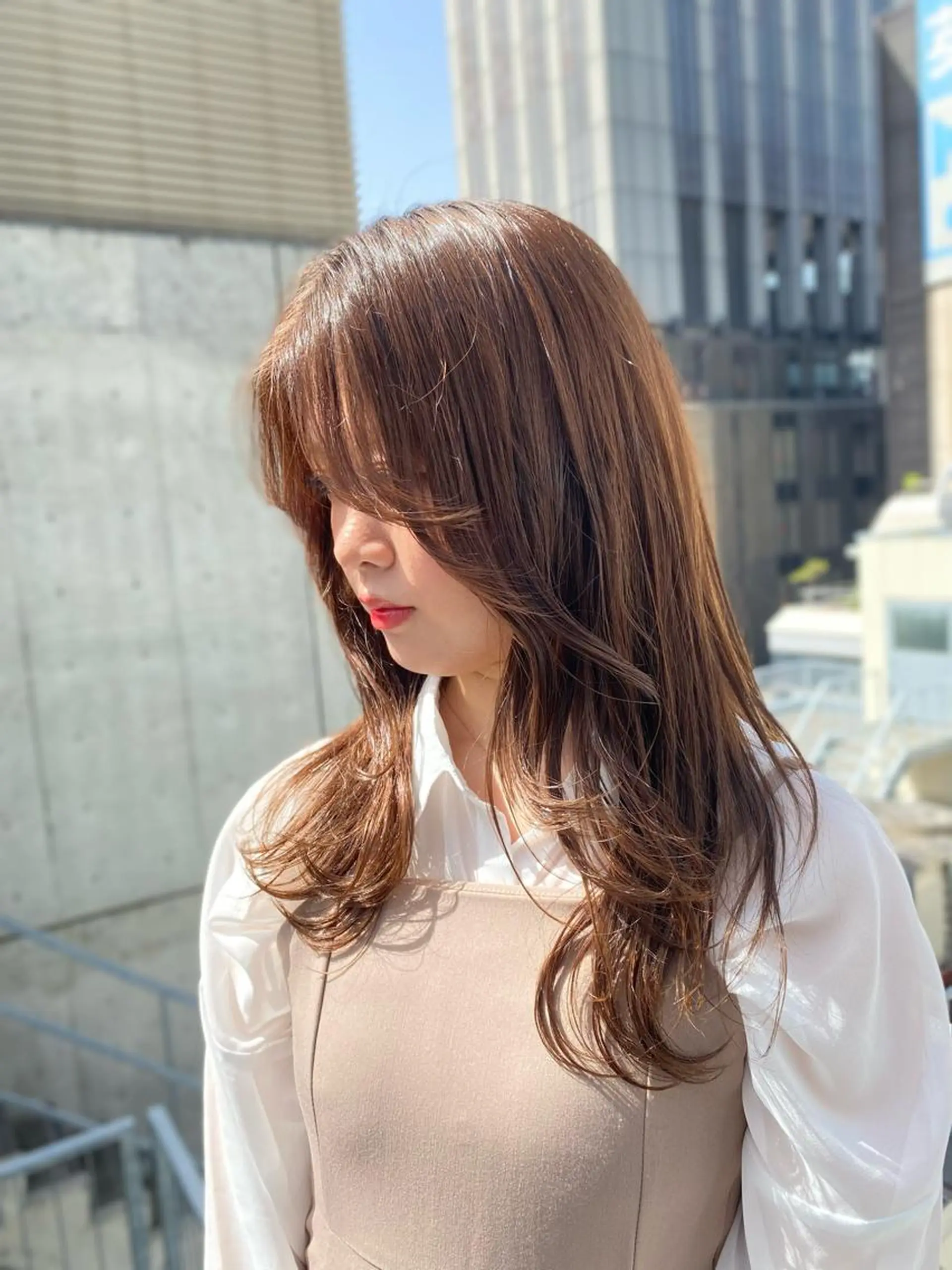 セミロング 岸本 理希のヘアスタイル