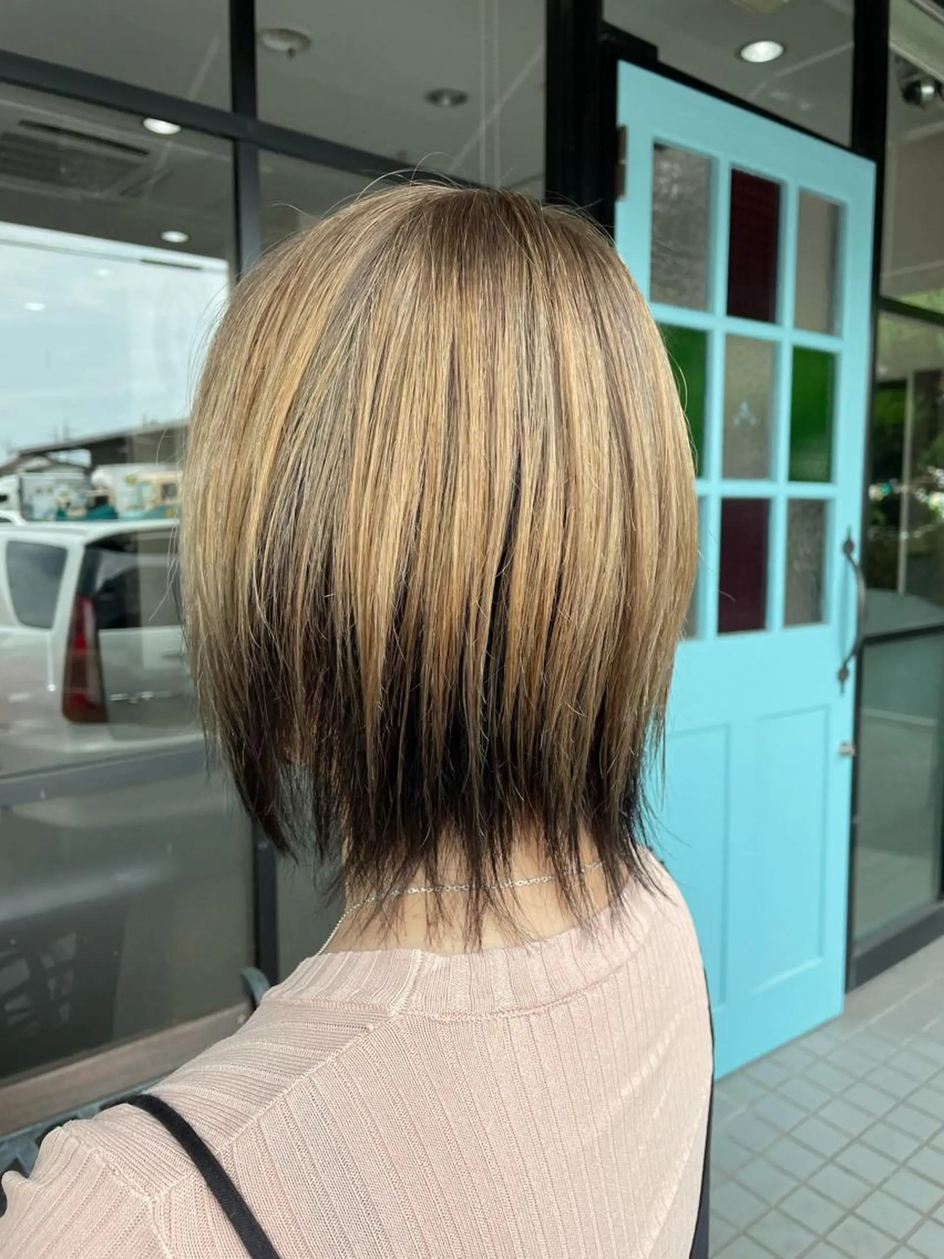 ミディアム 佐々木 浩之のヘアスタイル