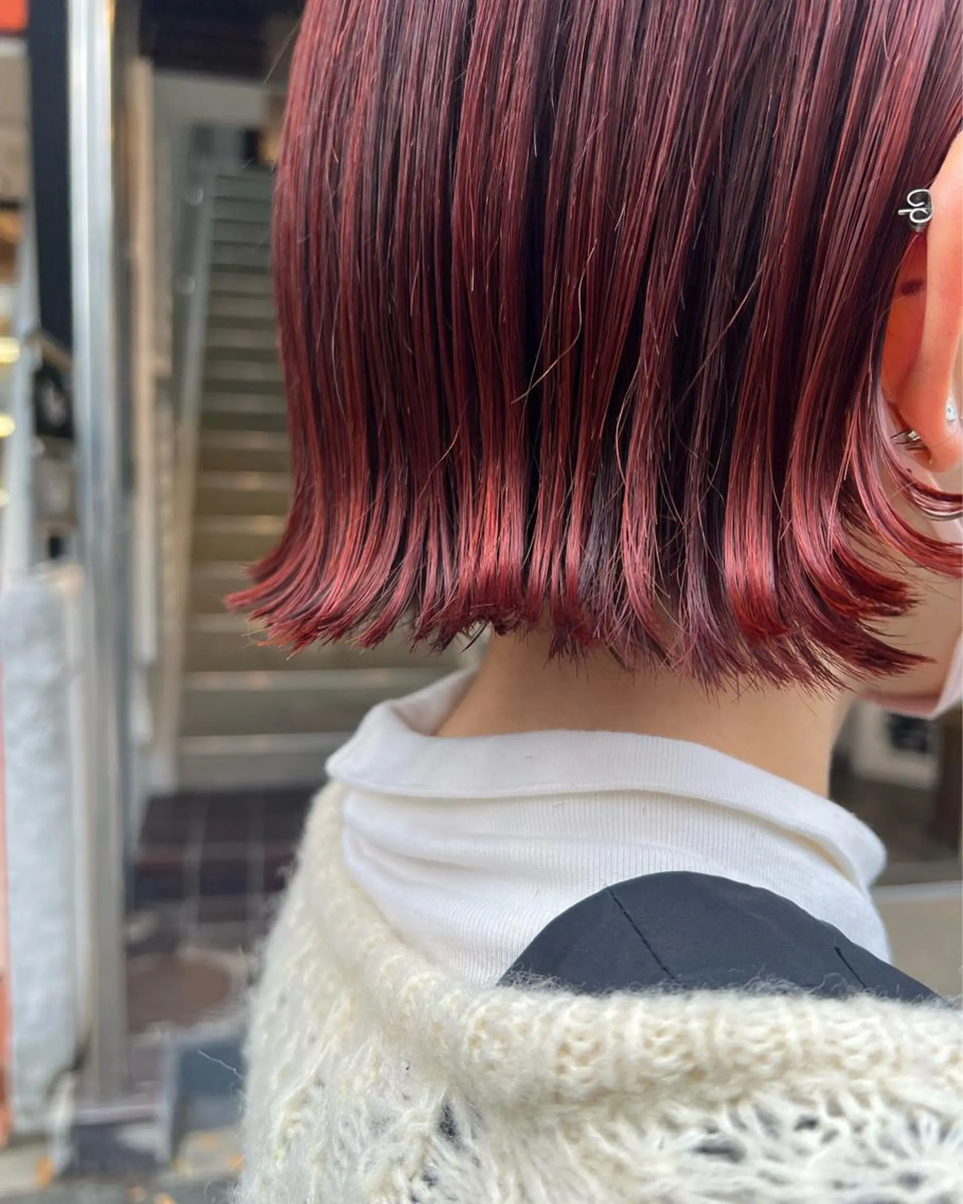 ミディアム カラー ブリーチ ブリーチなしカラー カット 縮毛矯正 ツキノキ ミナのヘアスタイル