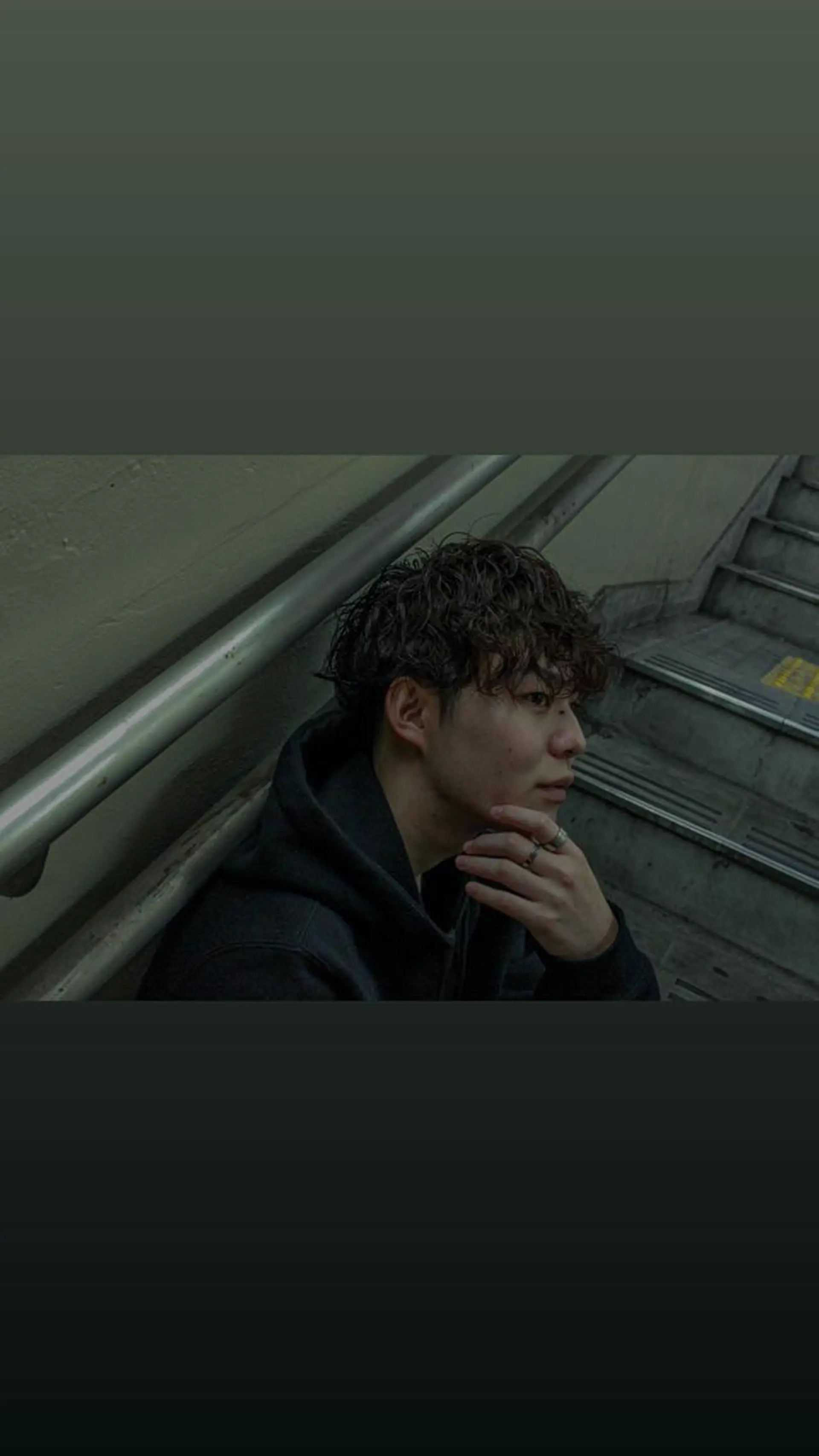 ミディアム パーマ メンズ メンズパーマ 赤司 泰樹のヘアスタイル