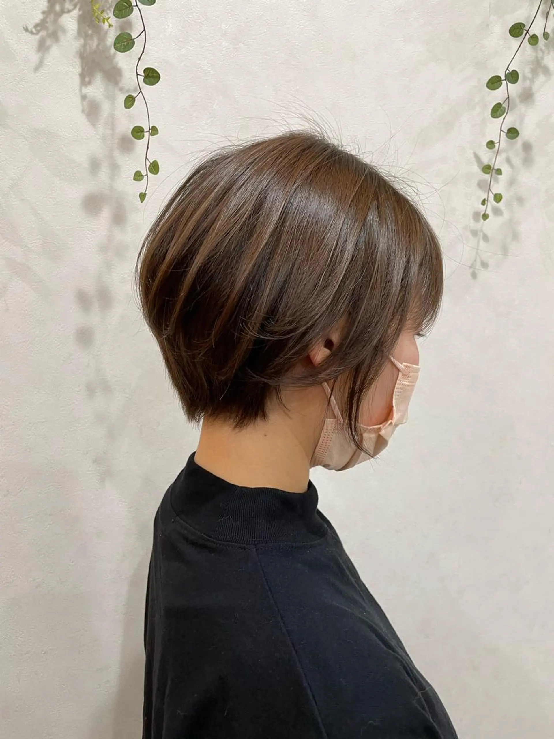 ショート カラー 山田 梓のヘアスタイル