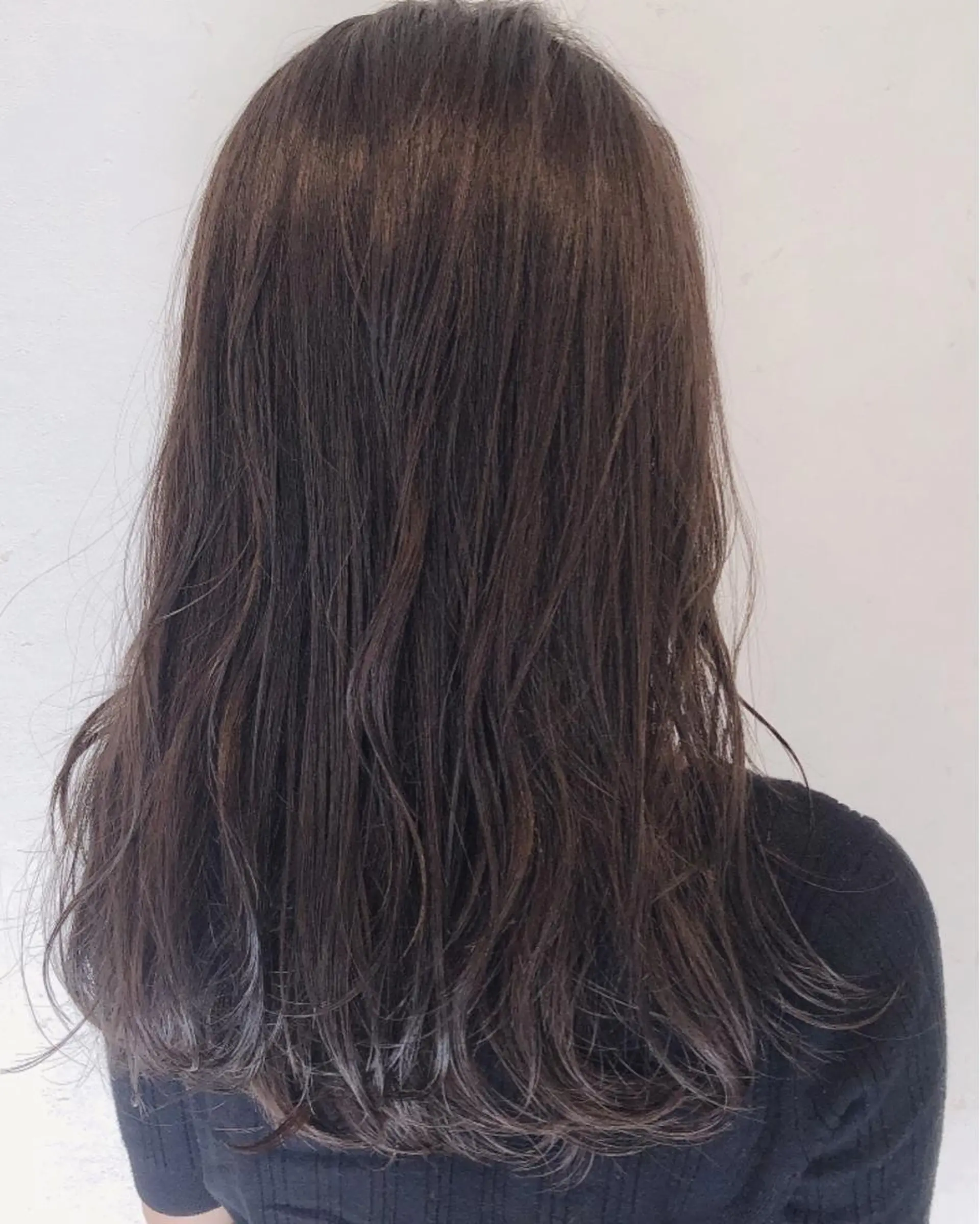 ロング カラー 伊藤 さやかのヘアスタイル