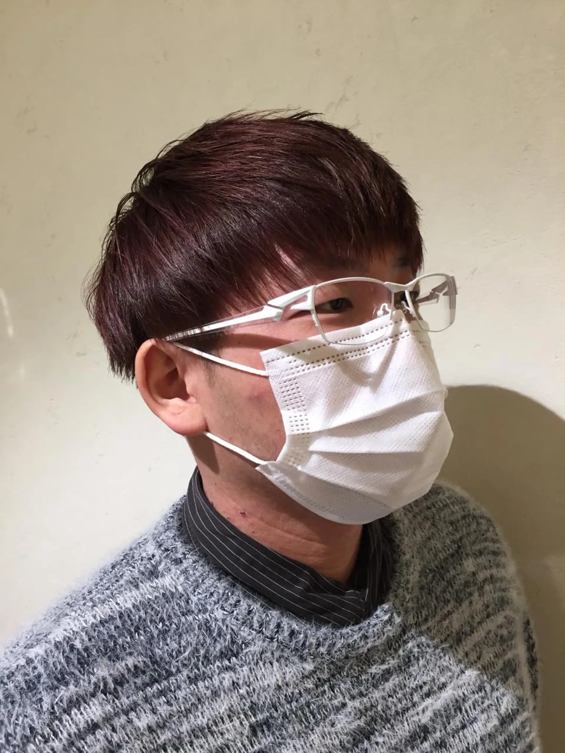 カラー メンズ マッシュ ツーブロック ピンクカラー CHIKA Rimのヘアスタイル