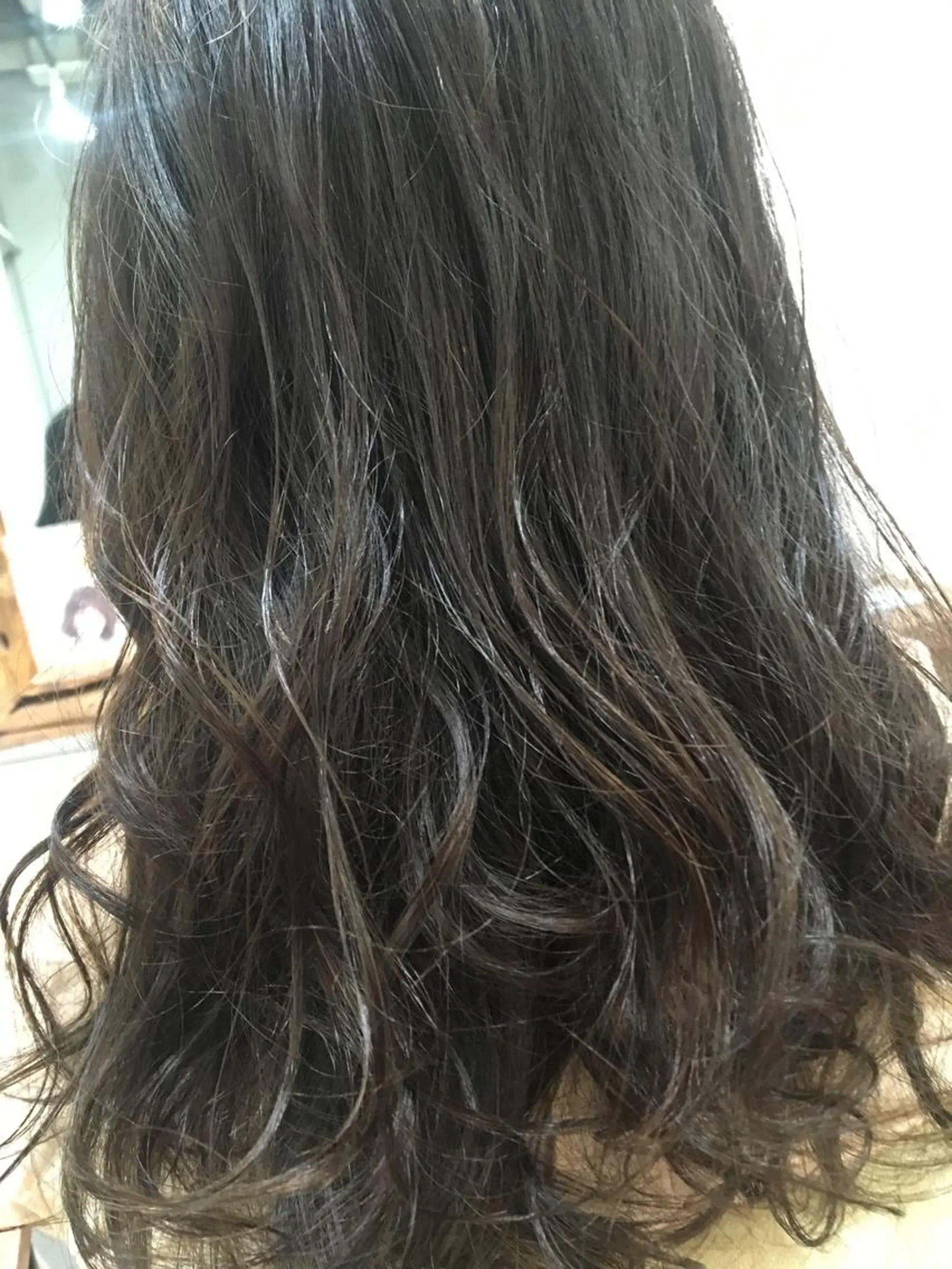 ミディアム カラー アッシュ 透明感カラー 【mokuオーナー】 ちはるのヘアスタイル