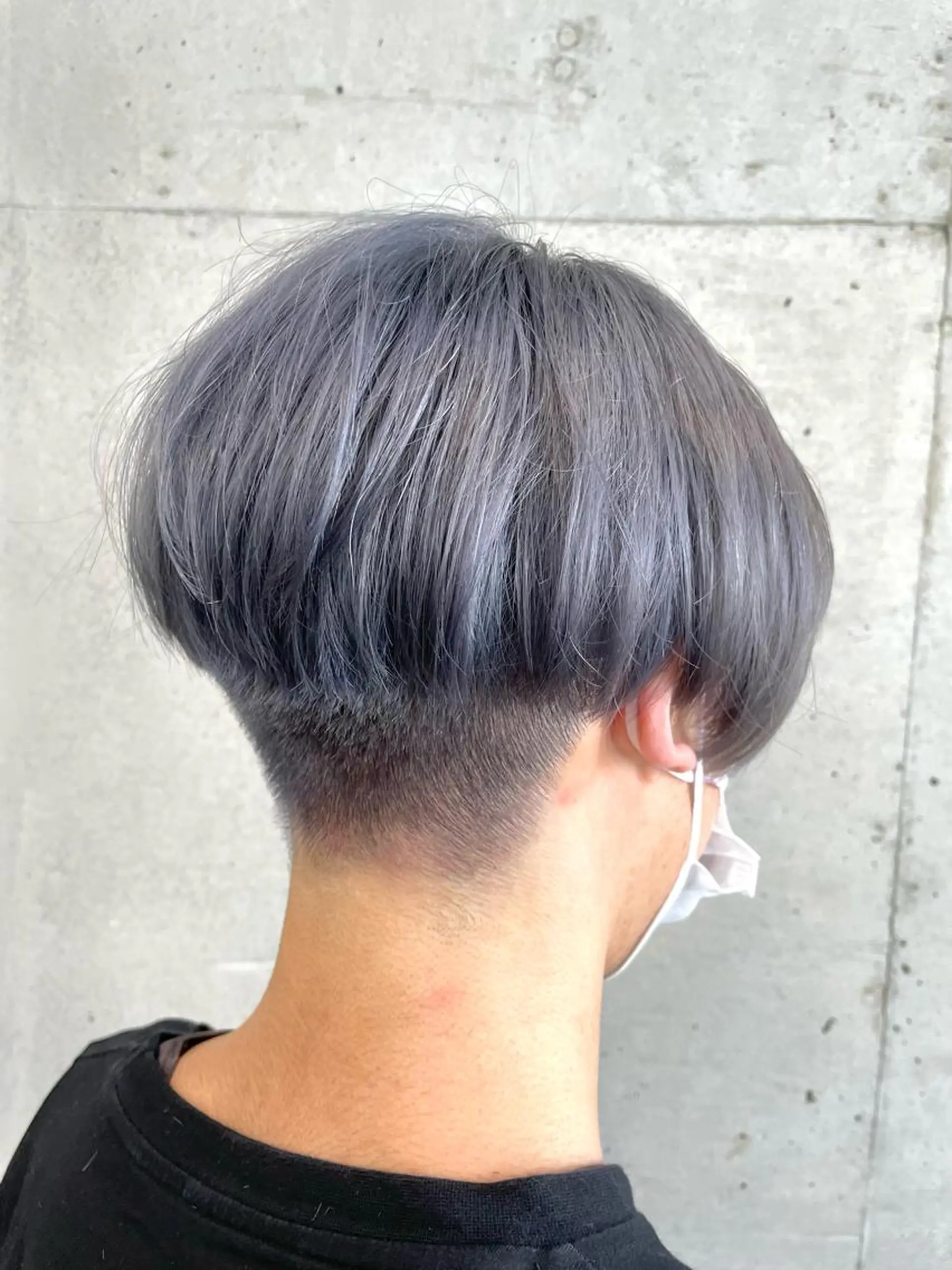 ショート カラー メンズ メンズブリーチ ブリーチ カット ヘアカラー トリートメント 大栗 佑也  髪質改善のヘアスタイル