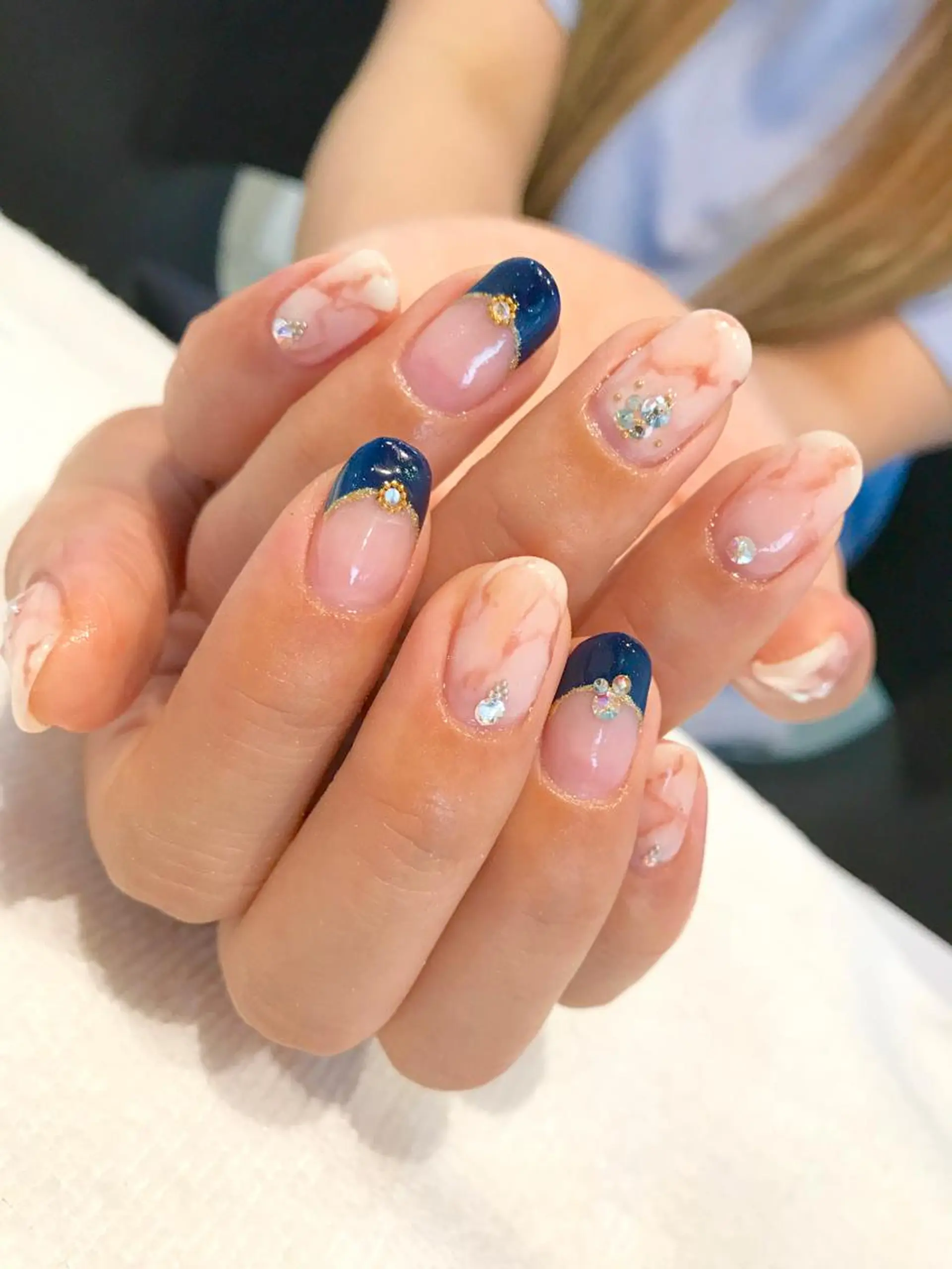 ネイル 大理石ネイル(マーブル) NARUMI HYODOのネイルデザイン