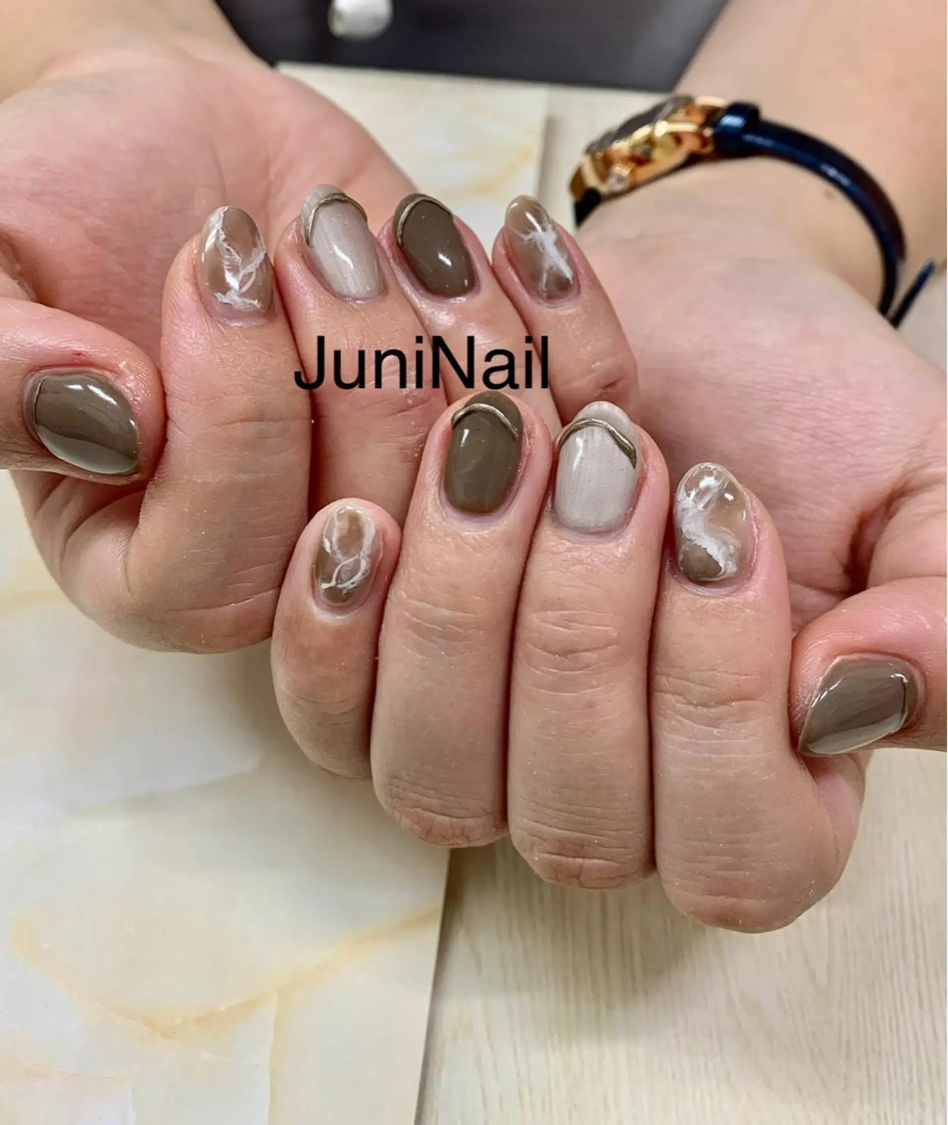 ネイル ハンドネイル JuniNail 주니네일🇰🇷suのネイルデザイン