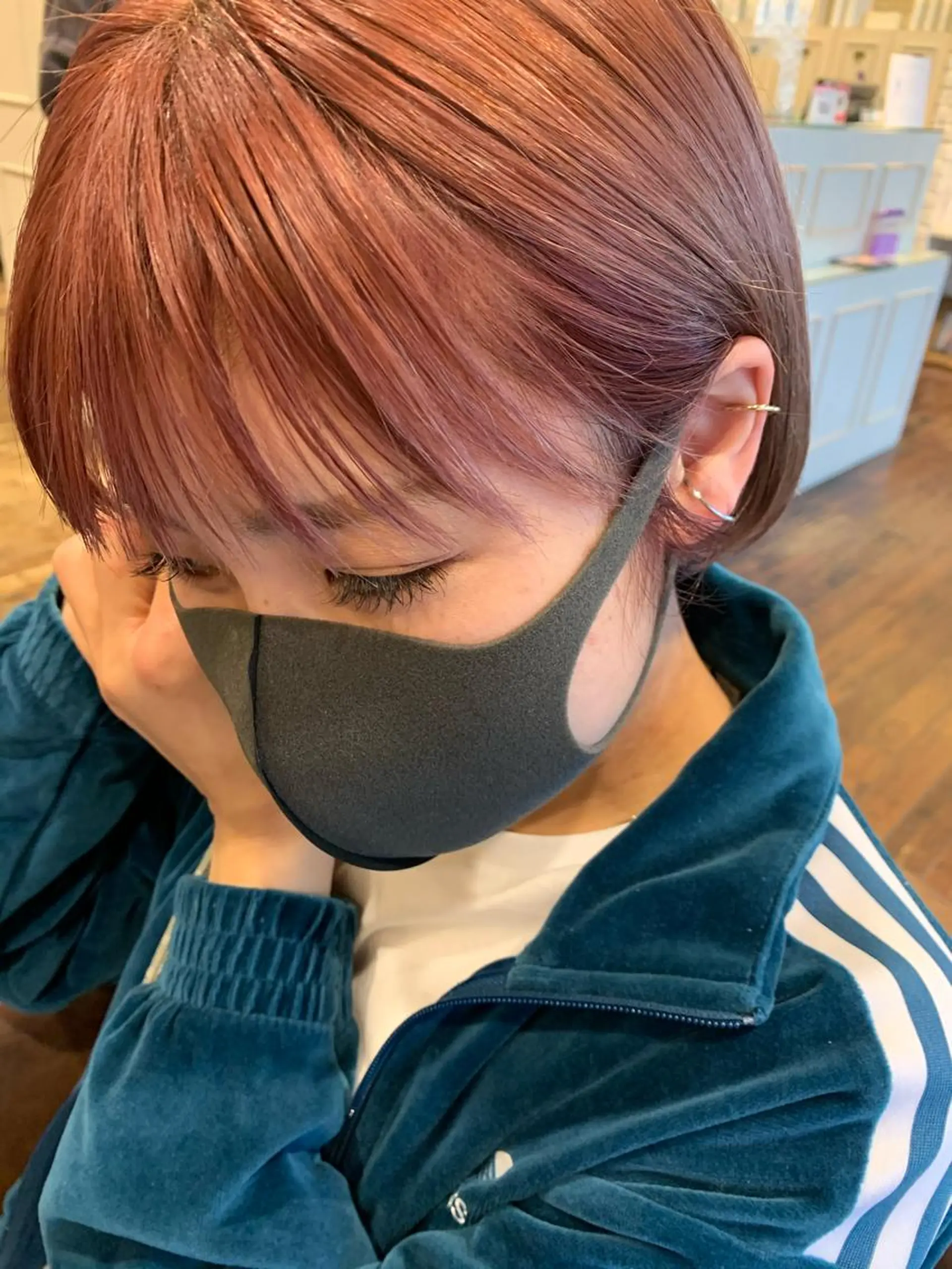 ミディアム カラー ヘアアレンジ ヘアカラー rico_by ヘアとアイブロウの眉毛・アイブロウイメージ