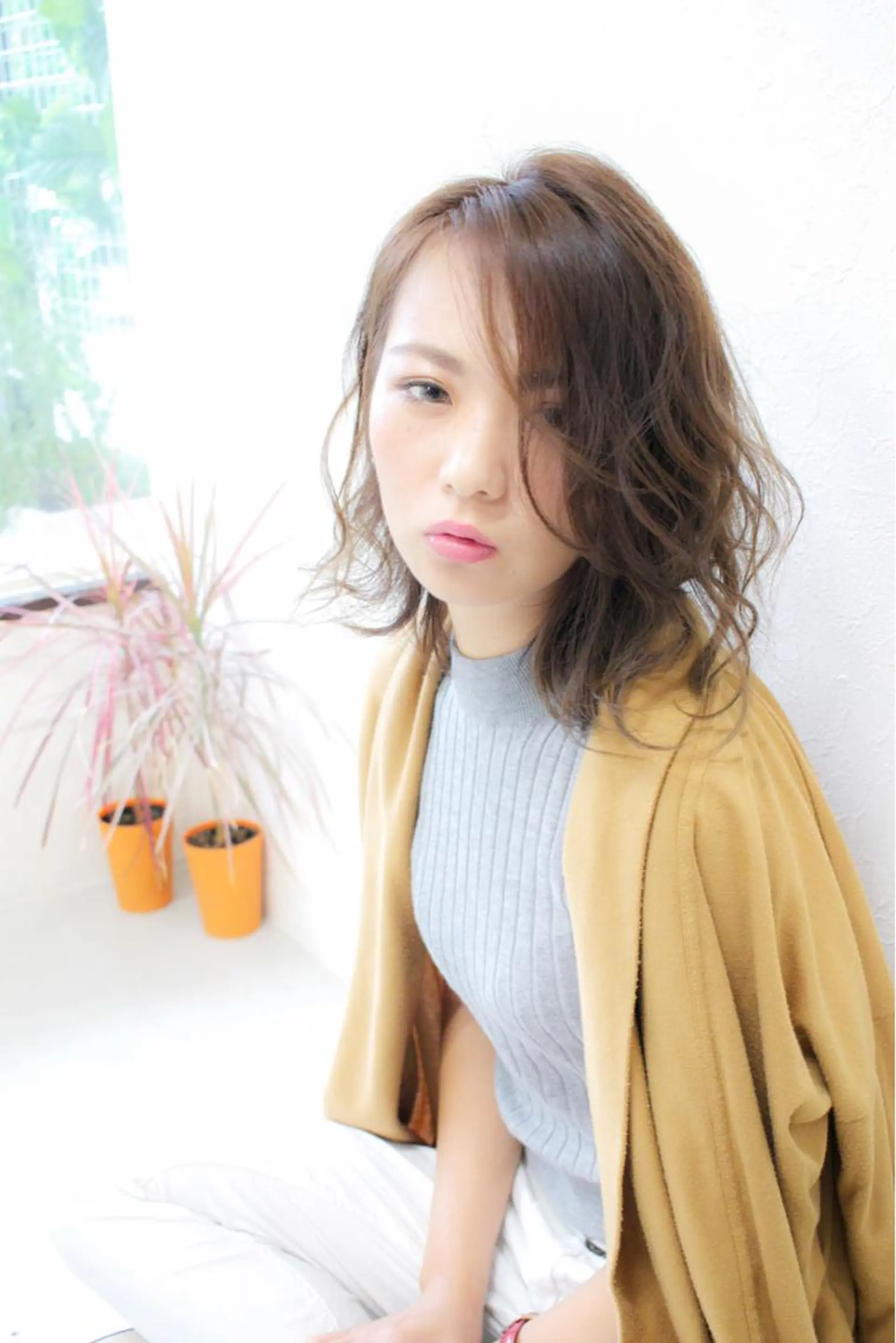 ミディアム カラー ベージュカラー ミント ミントベージュ 中村 海のヘアスタイル