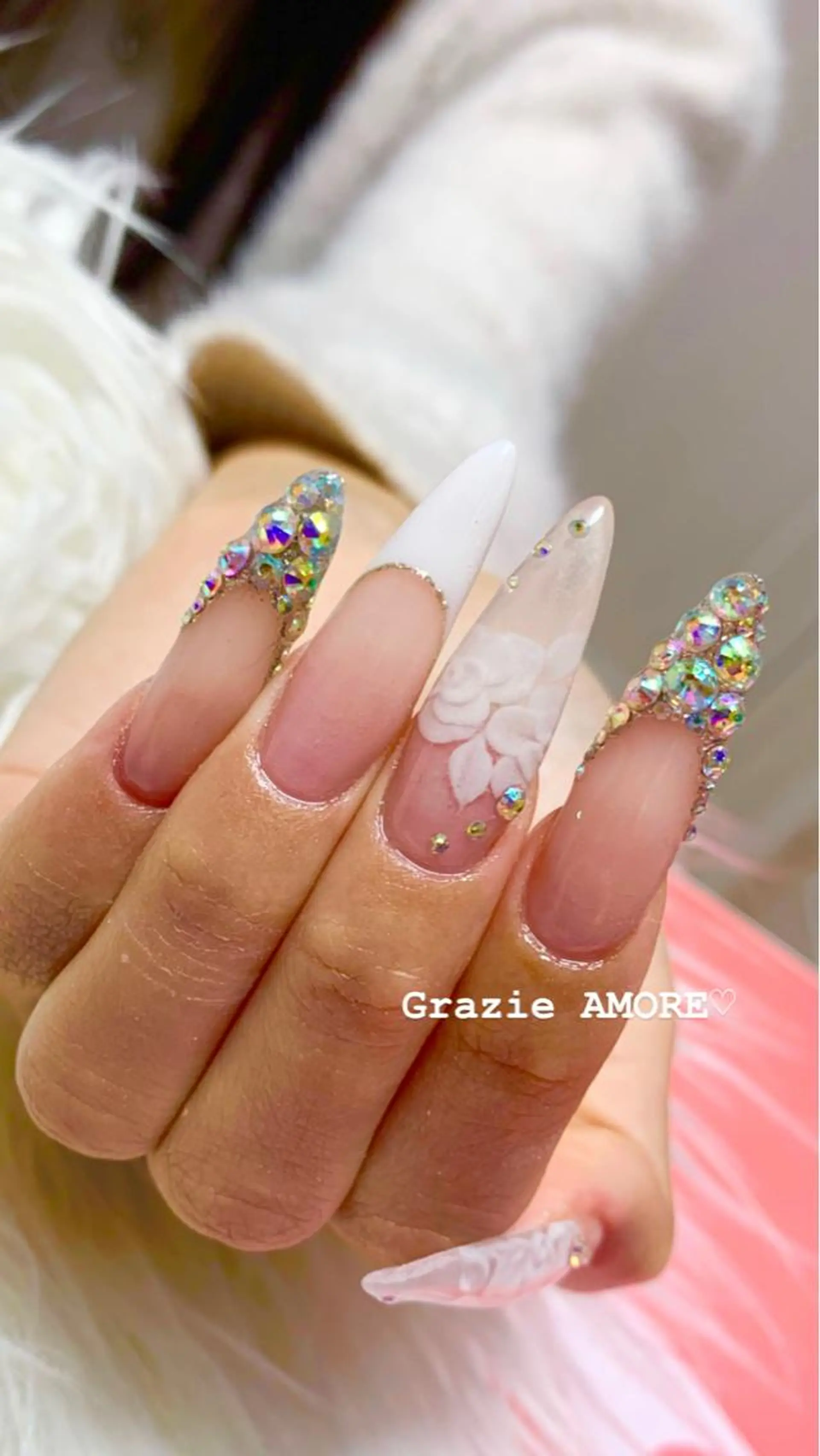 ネイル Grazie AMOREのネイルデザイン