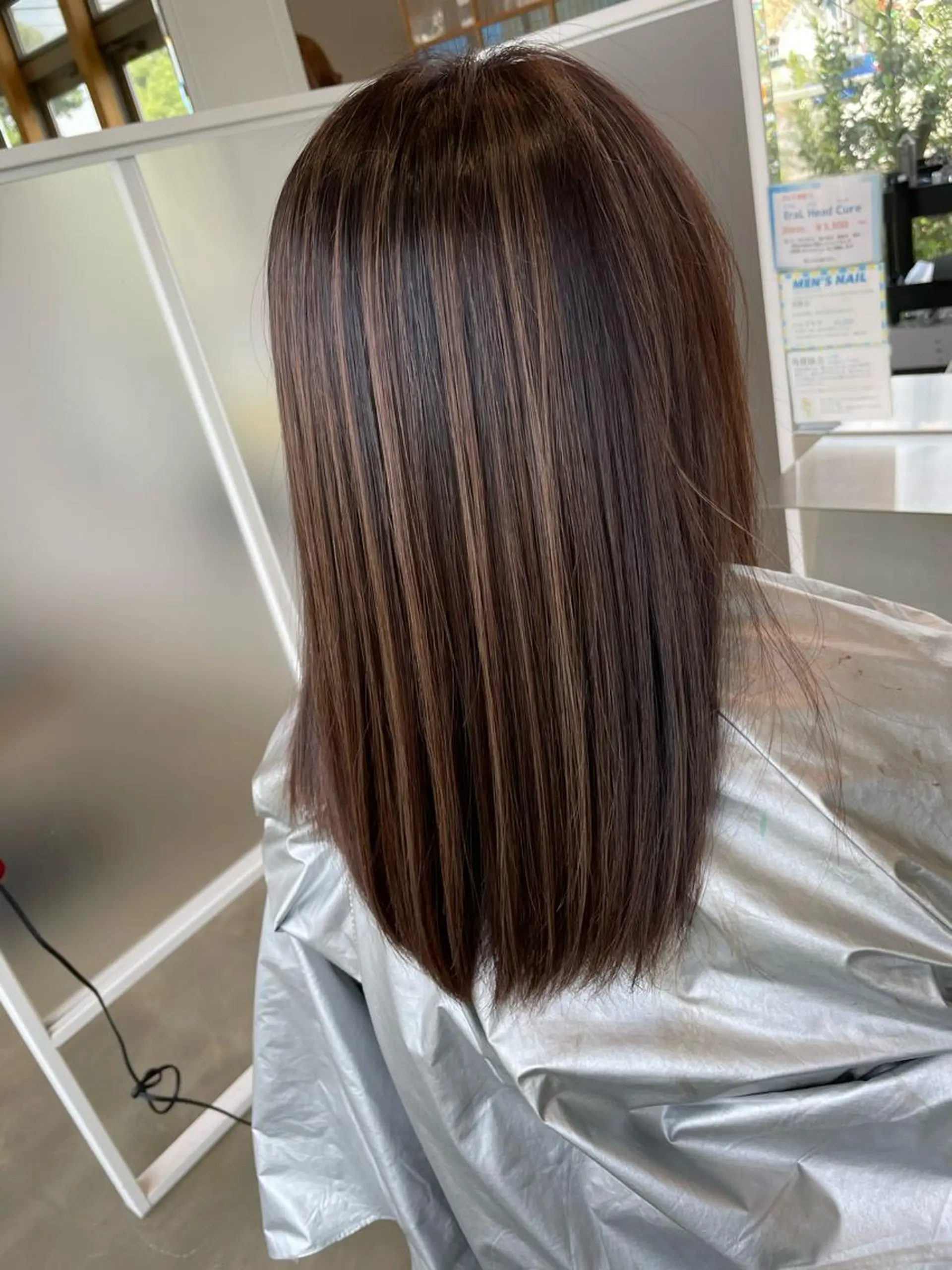 カラー 𝐌𝐎𝐄🩶 EIGHTのヘアスタイル