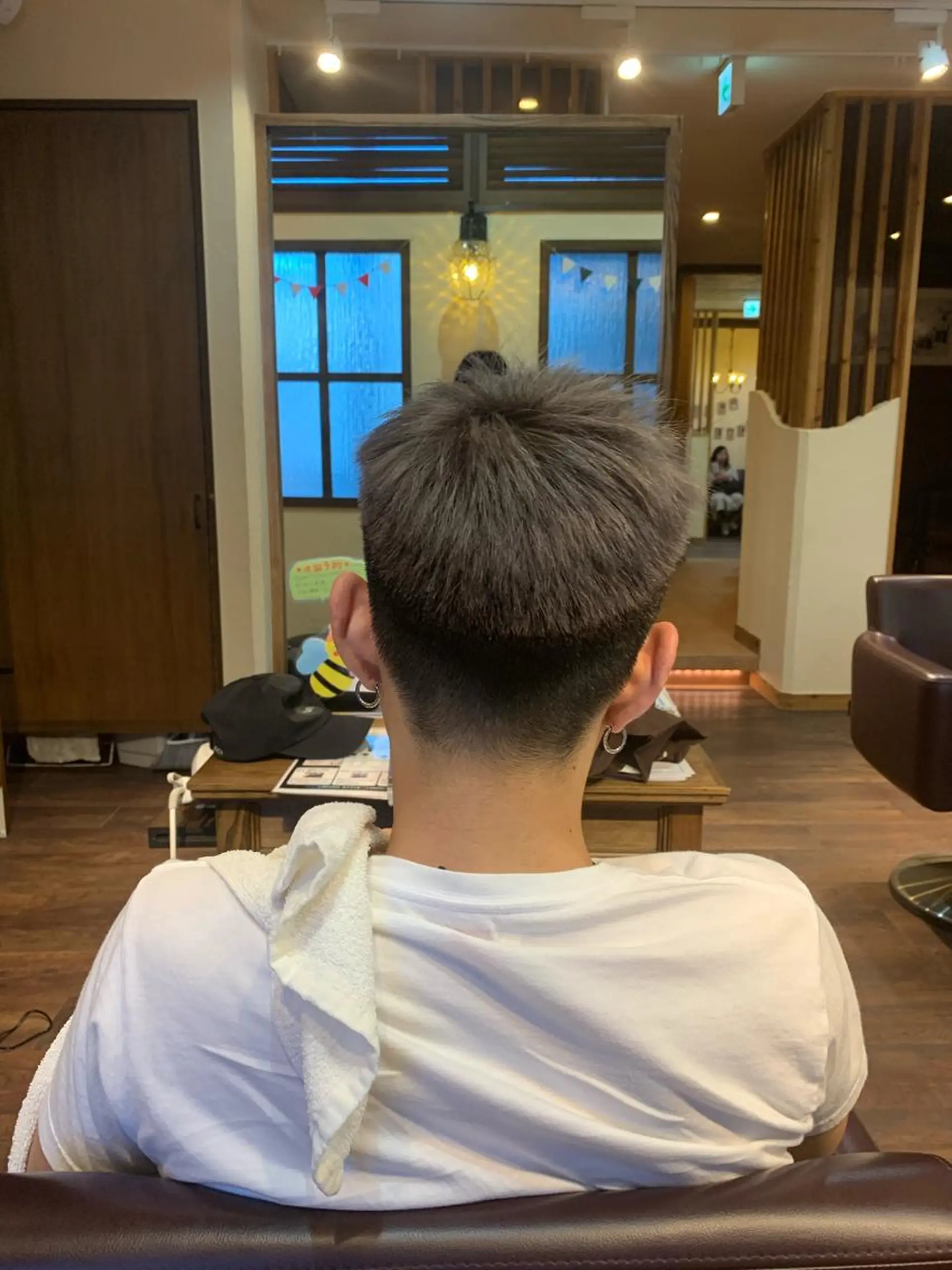 ショート カラー シルバー mizuho .のヘアスタイル