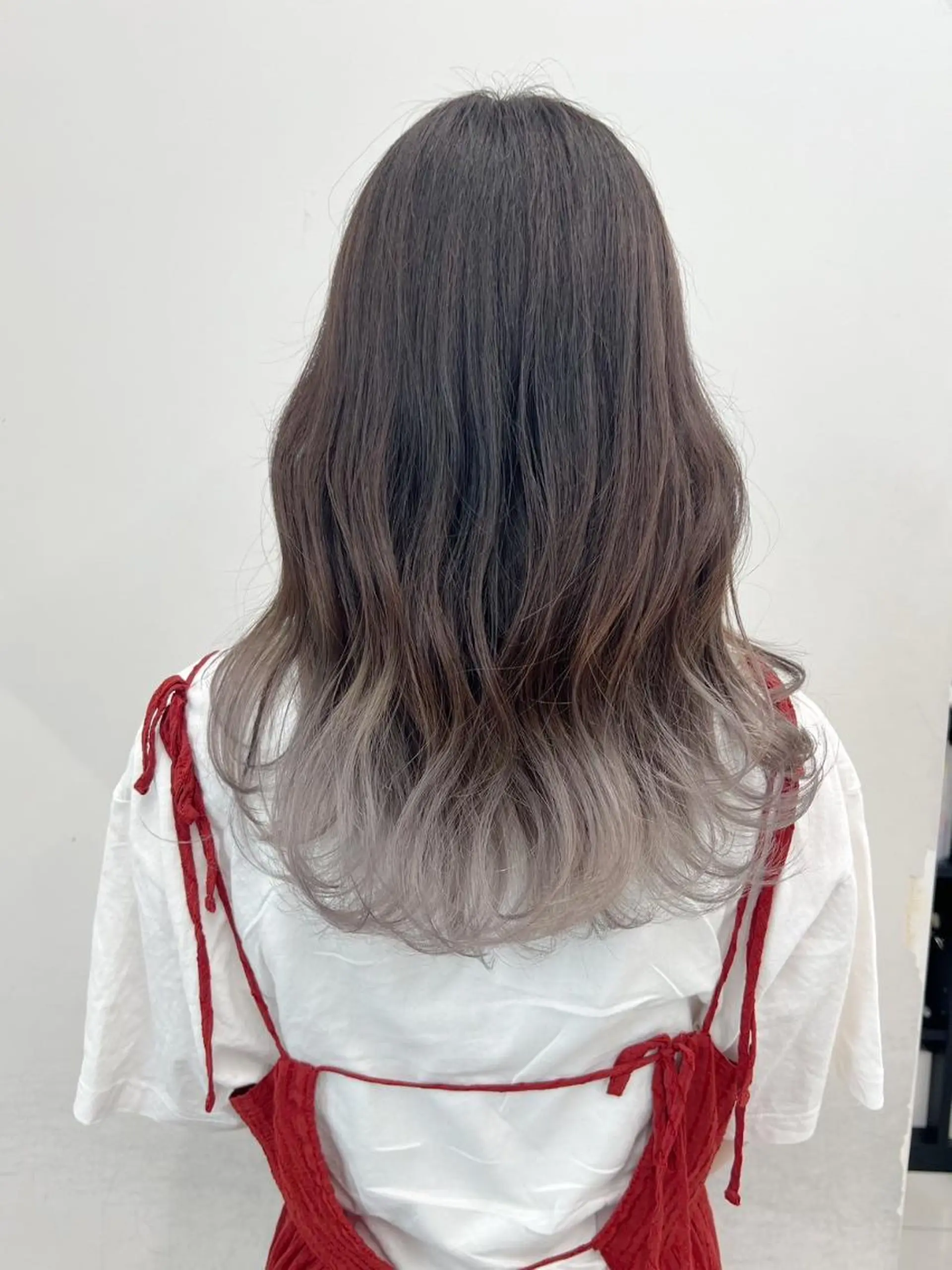 カラー セミロング アディクシーカラー アッシュ ブルーカラー ダークアッシュ グレージュ 【公式】amble luxe池袋東口🩷のヘアスタイル