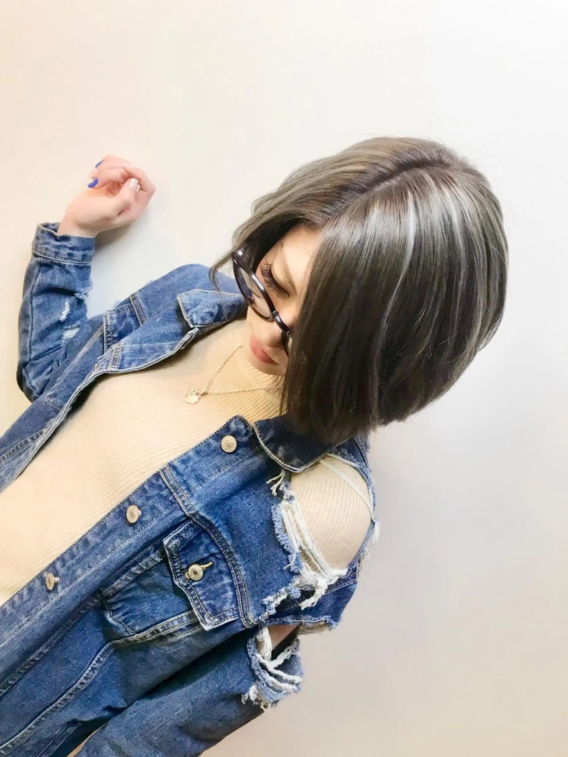 ミディアム カラー パーマ ヘアアレンジ ネイル マツエク・マツパ 吉川 宙翔のヘアスタイル